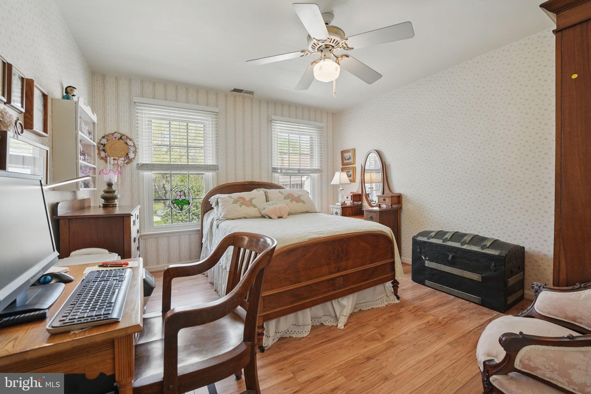 ROLLING VALLEY - Residential