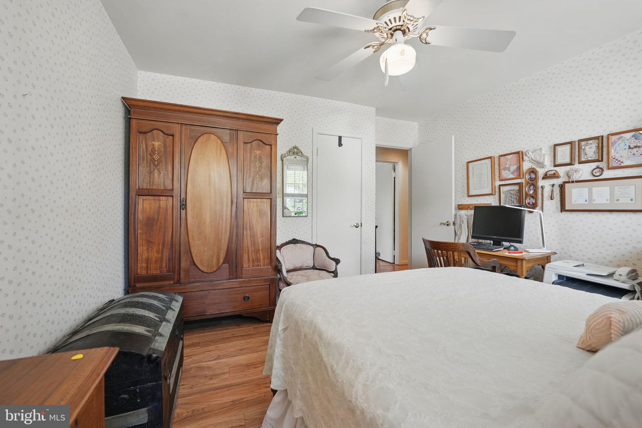 ROLLING VALLEY - Residential