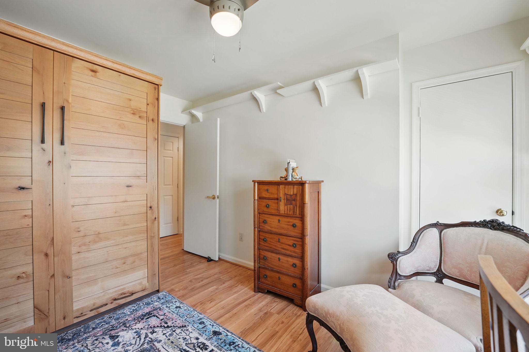 ROLLING VALLEY - Residential