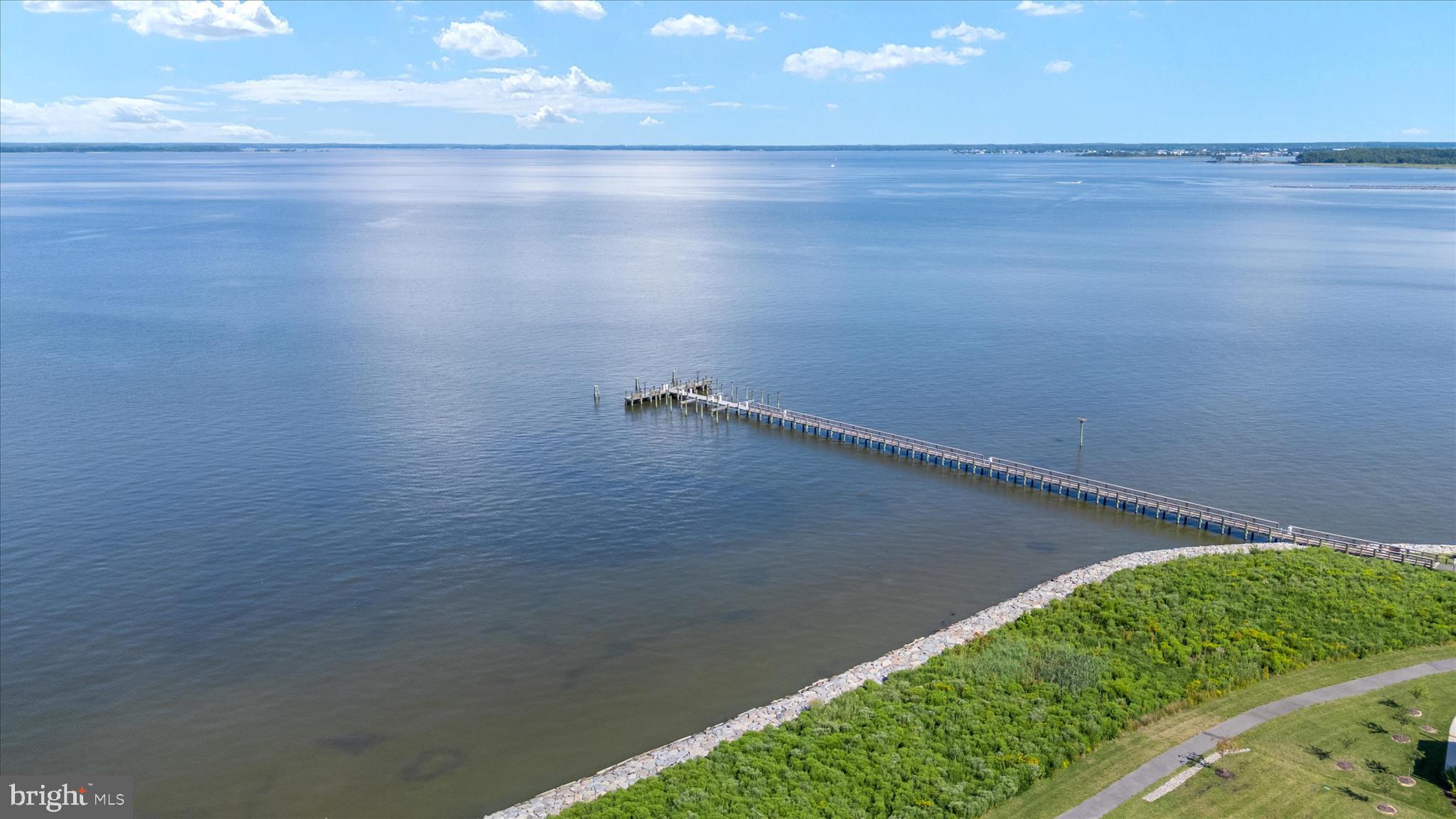 FOUR SEASONS AT KENT ISLAND - Residential