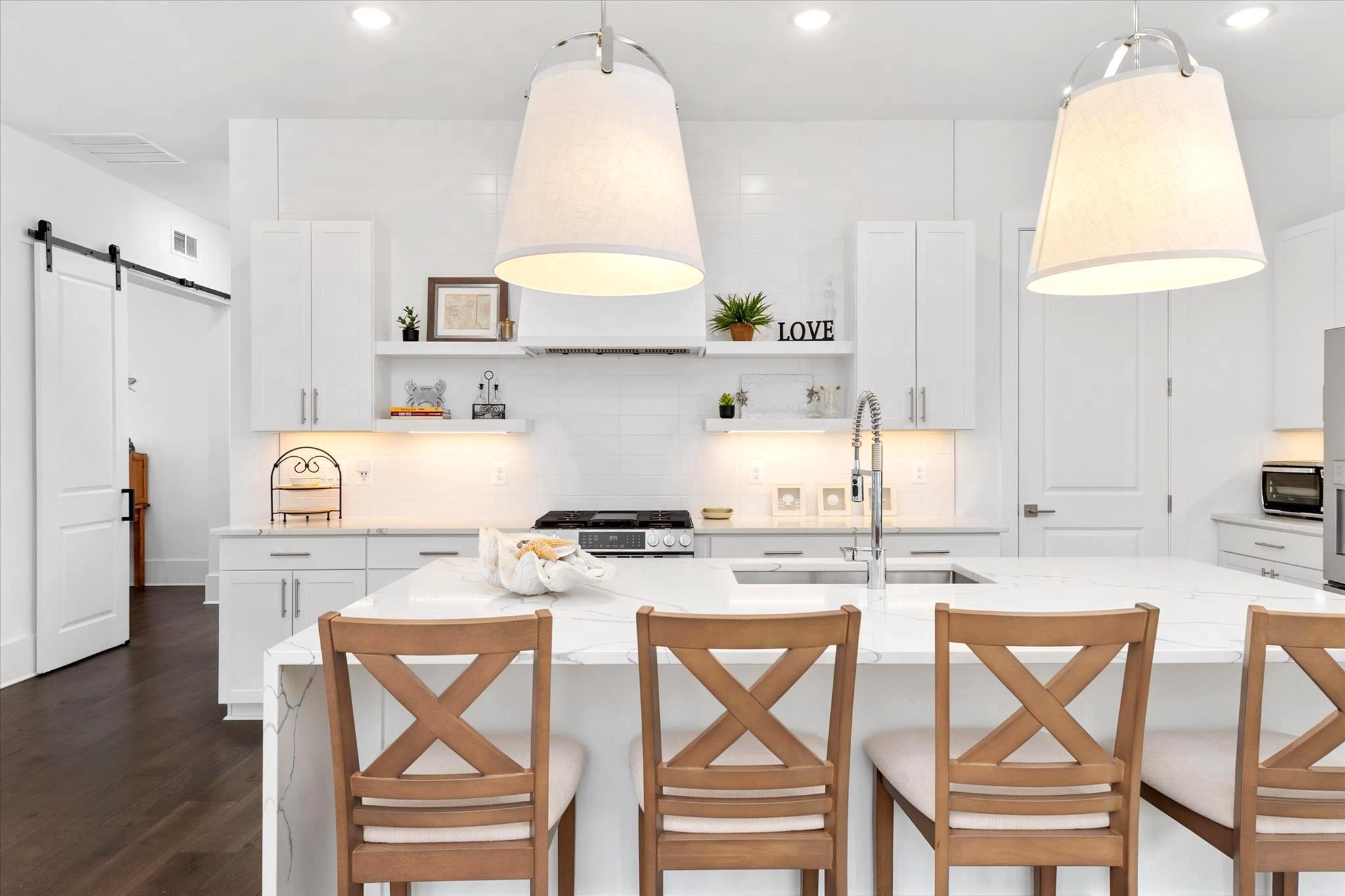 FOUR SEASONS AT KENT ISLAND - Residential