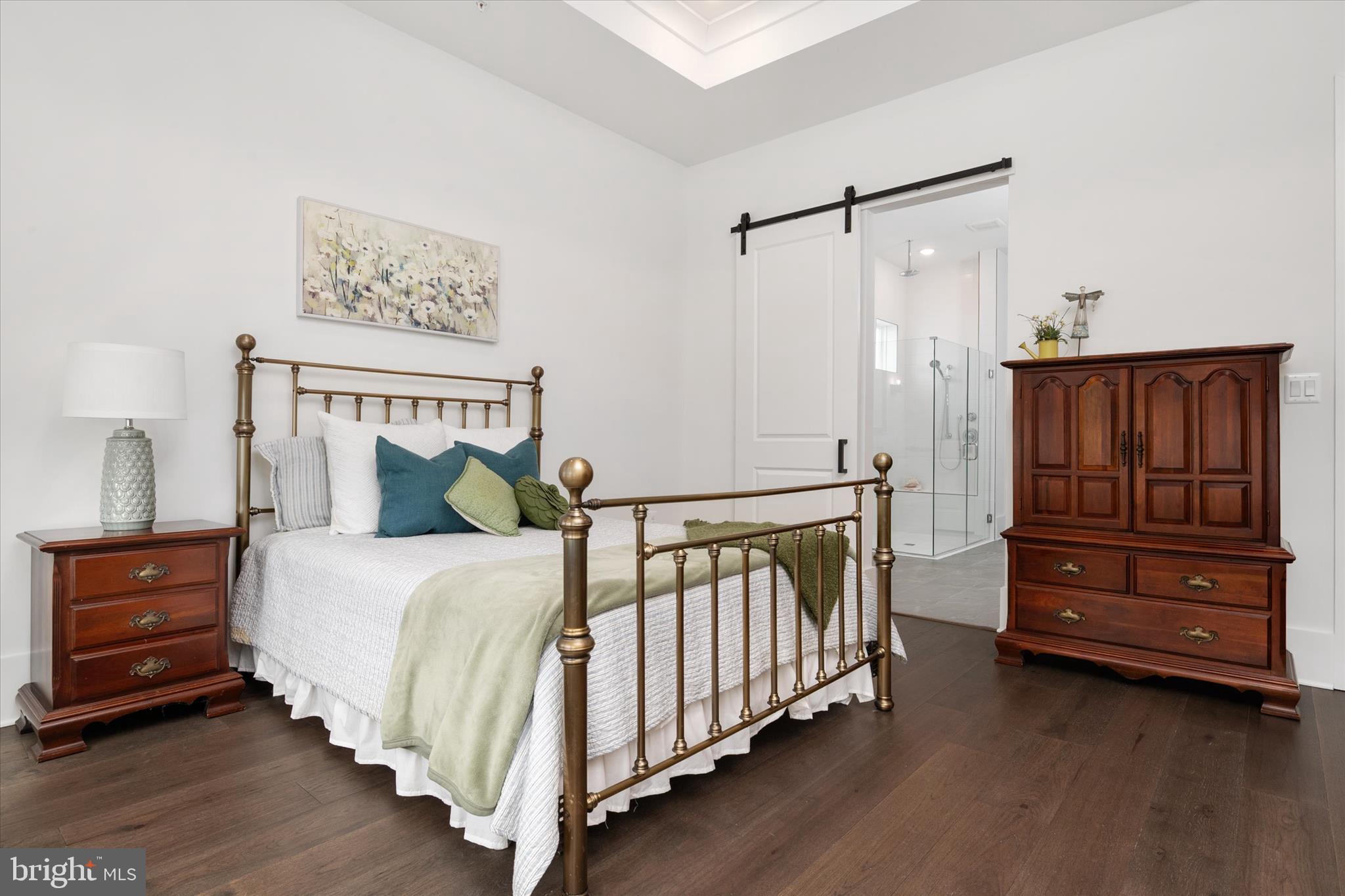 FOUR SEASONS AT KENT ISLAND - Residential