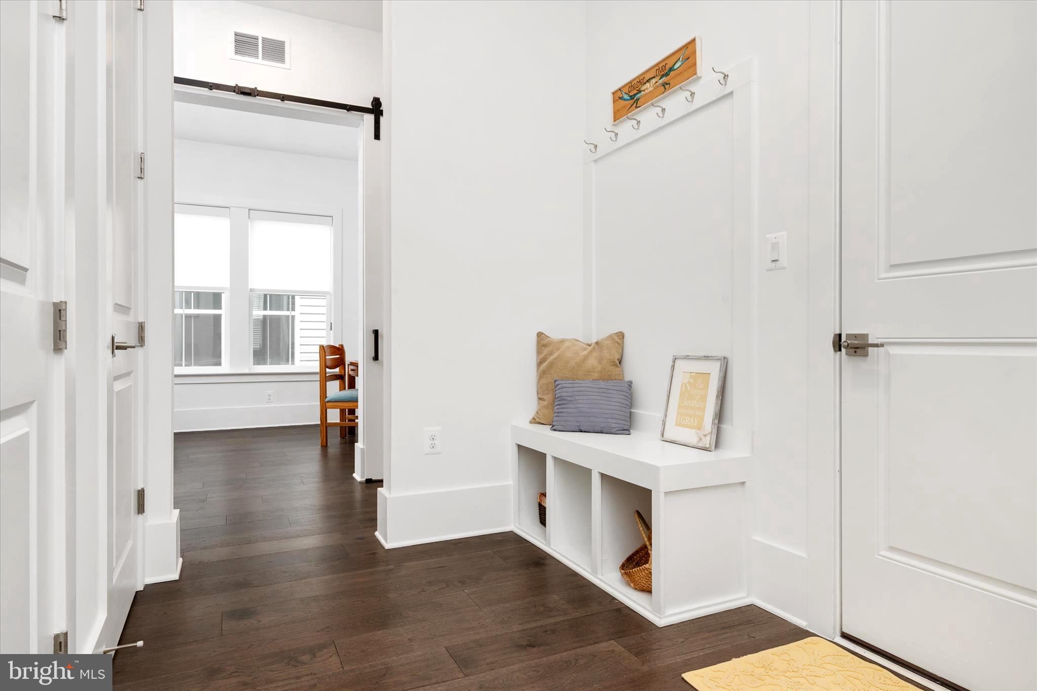 FOUR SEASONS AT KENT ISLAND - Residential