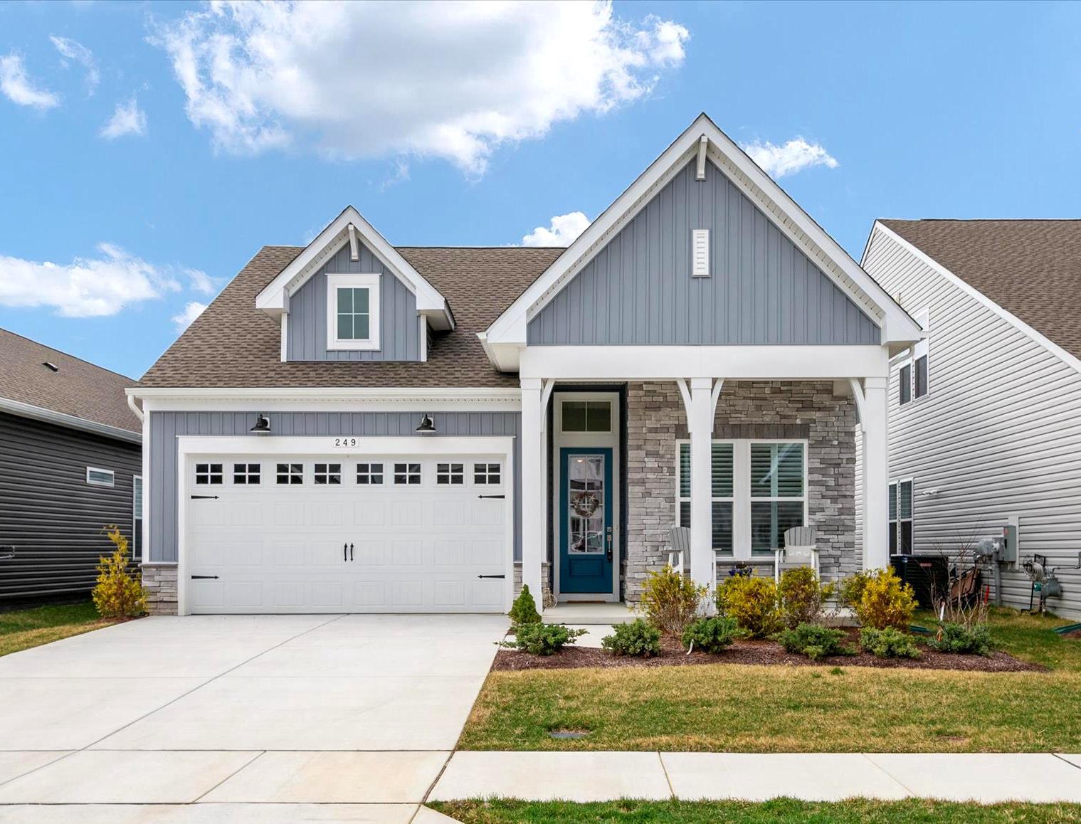 FOUR SEASONS AT KENT ISLAND - Residential