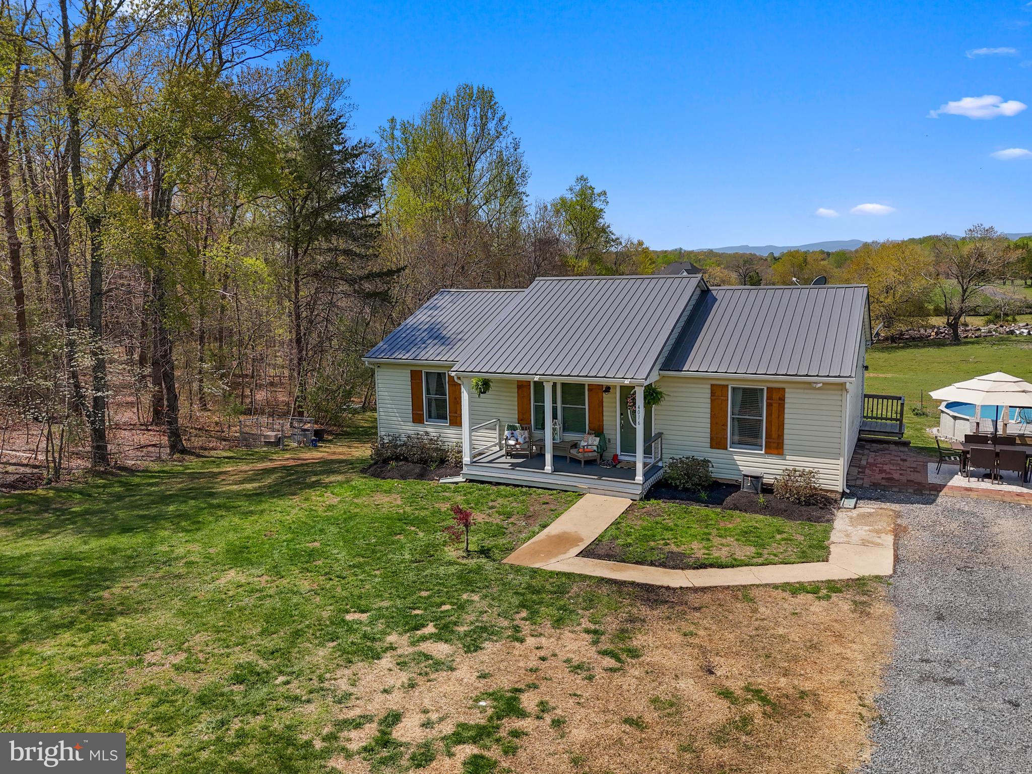 4016 INDIAN RUN ROAD