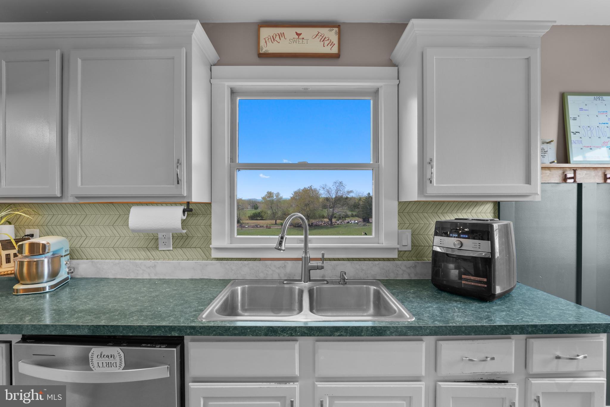 INDIAN RUN ESTATES - Residential