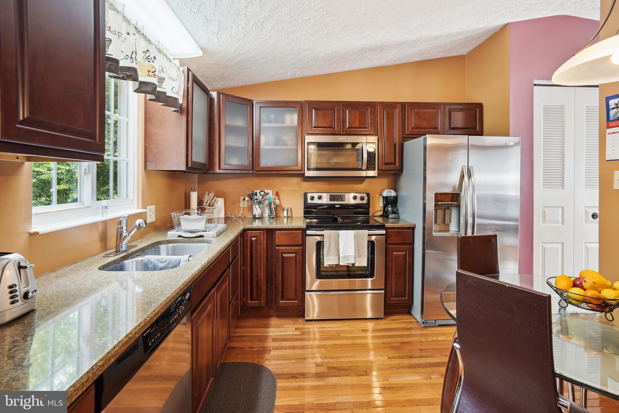 NEWPORT - Residential