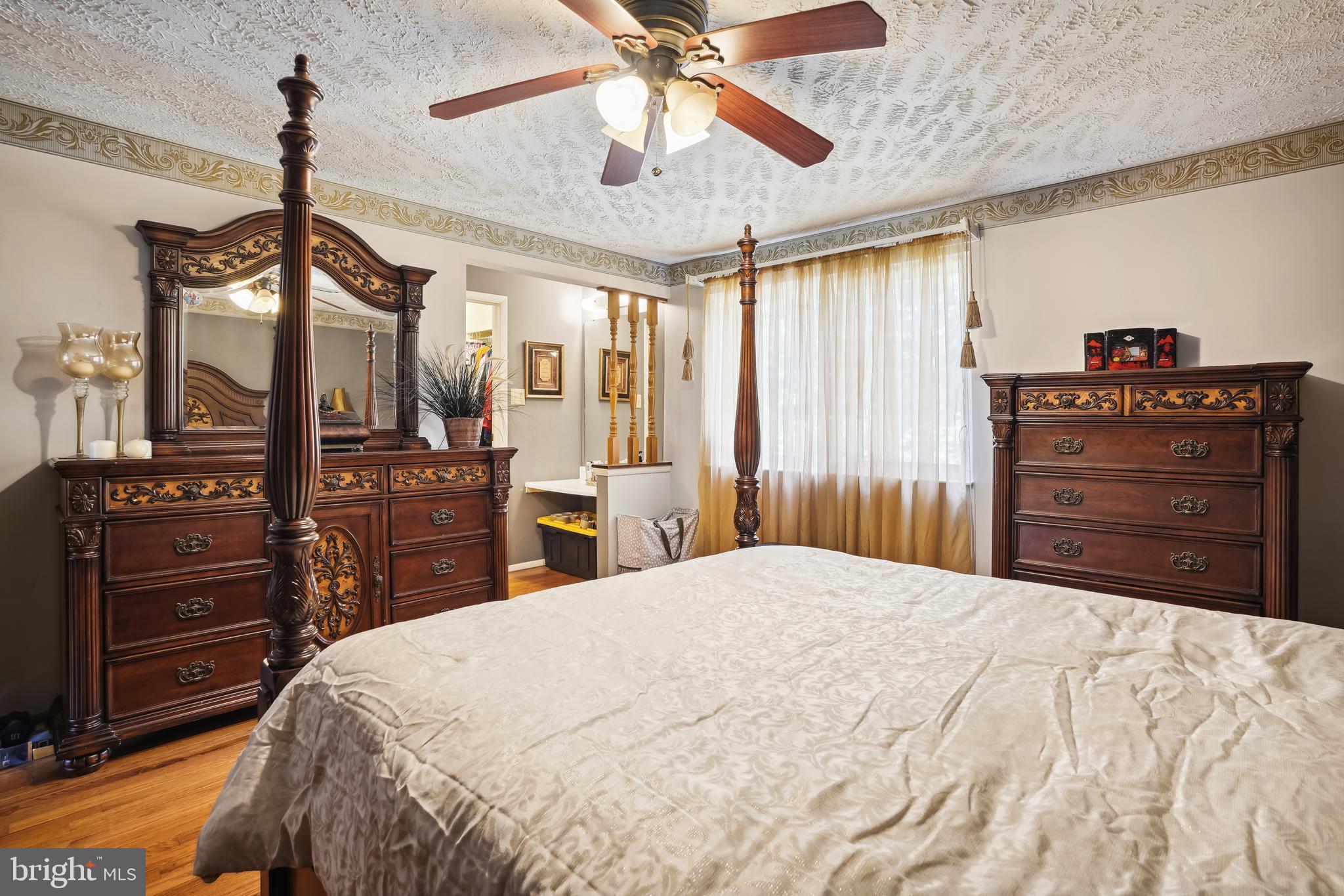 NEWPORT - Residential