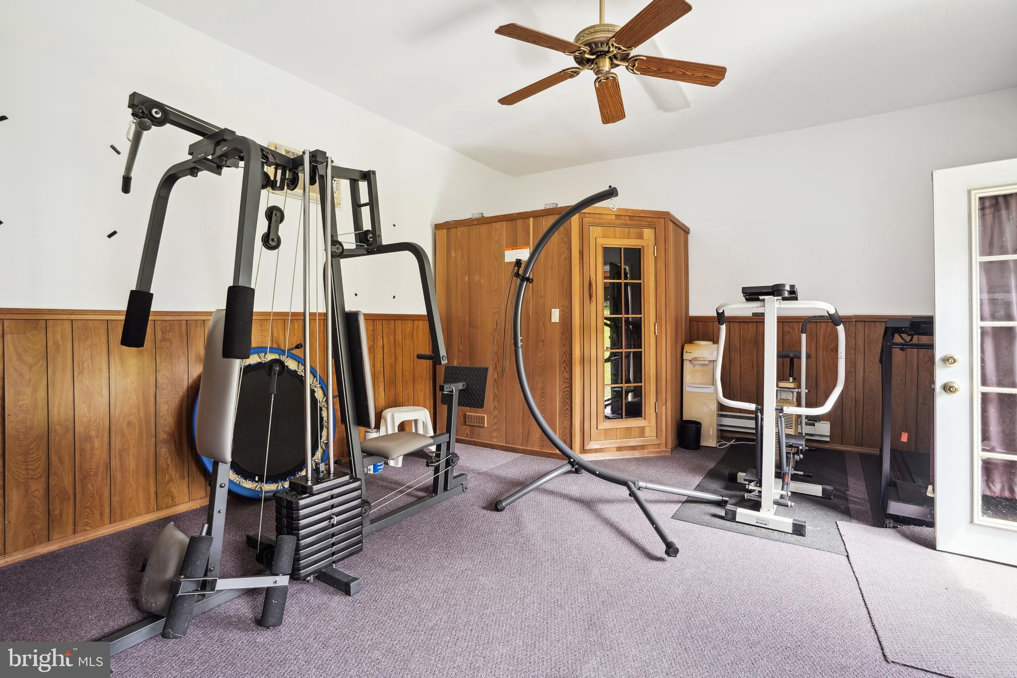 NEWPORT - Residential