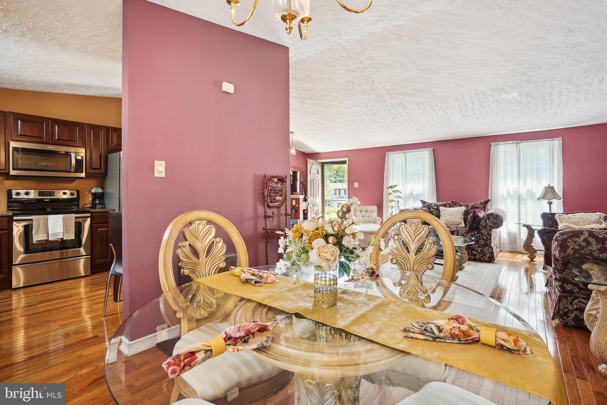 NEWPORT - Residential