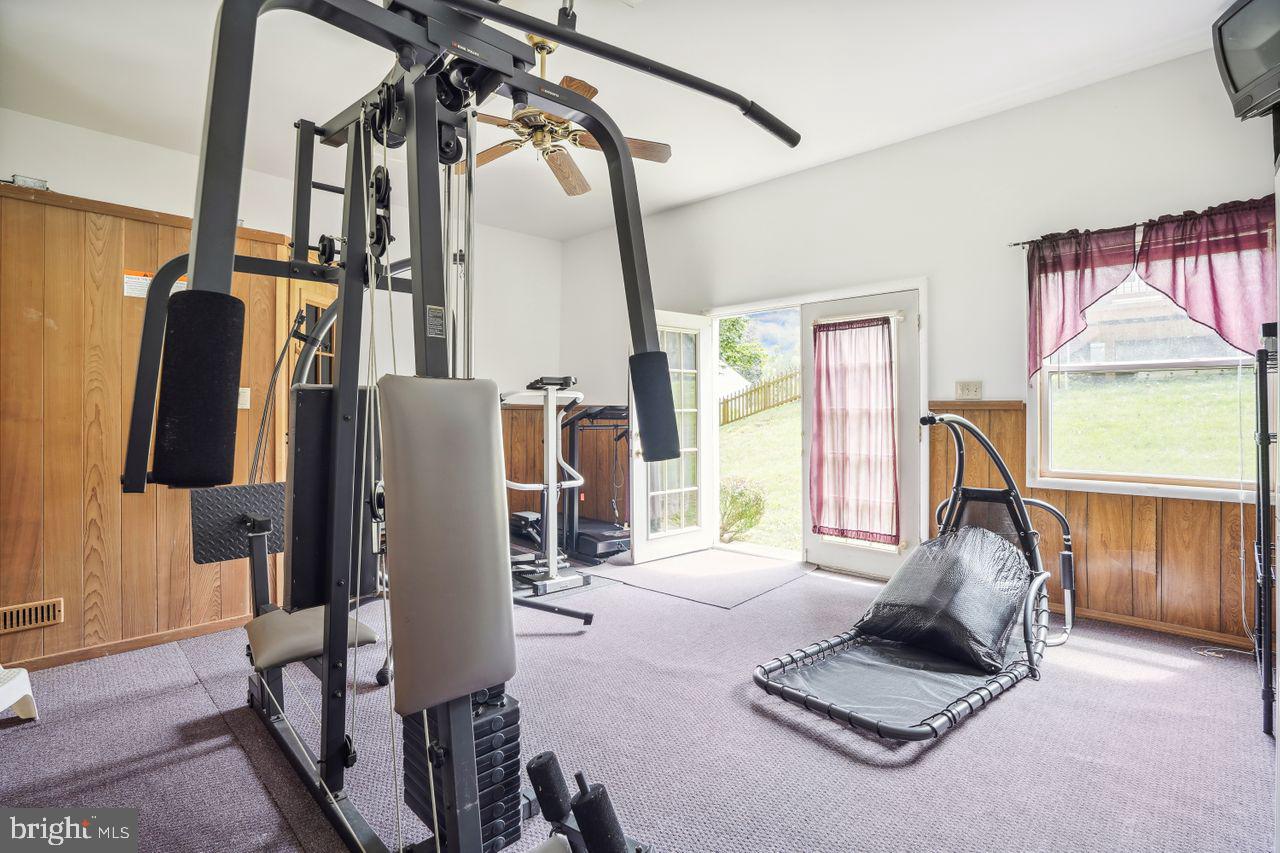 NEWPORT - Residential