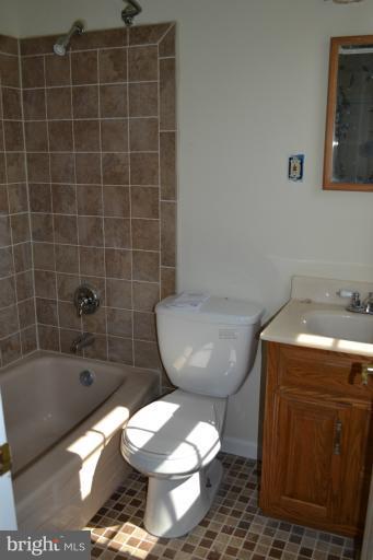 JOPPATOWNE - Residential Lease