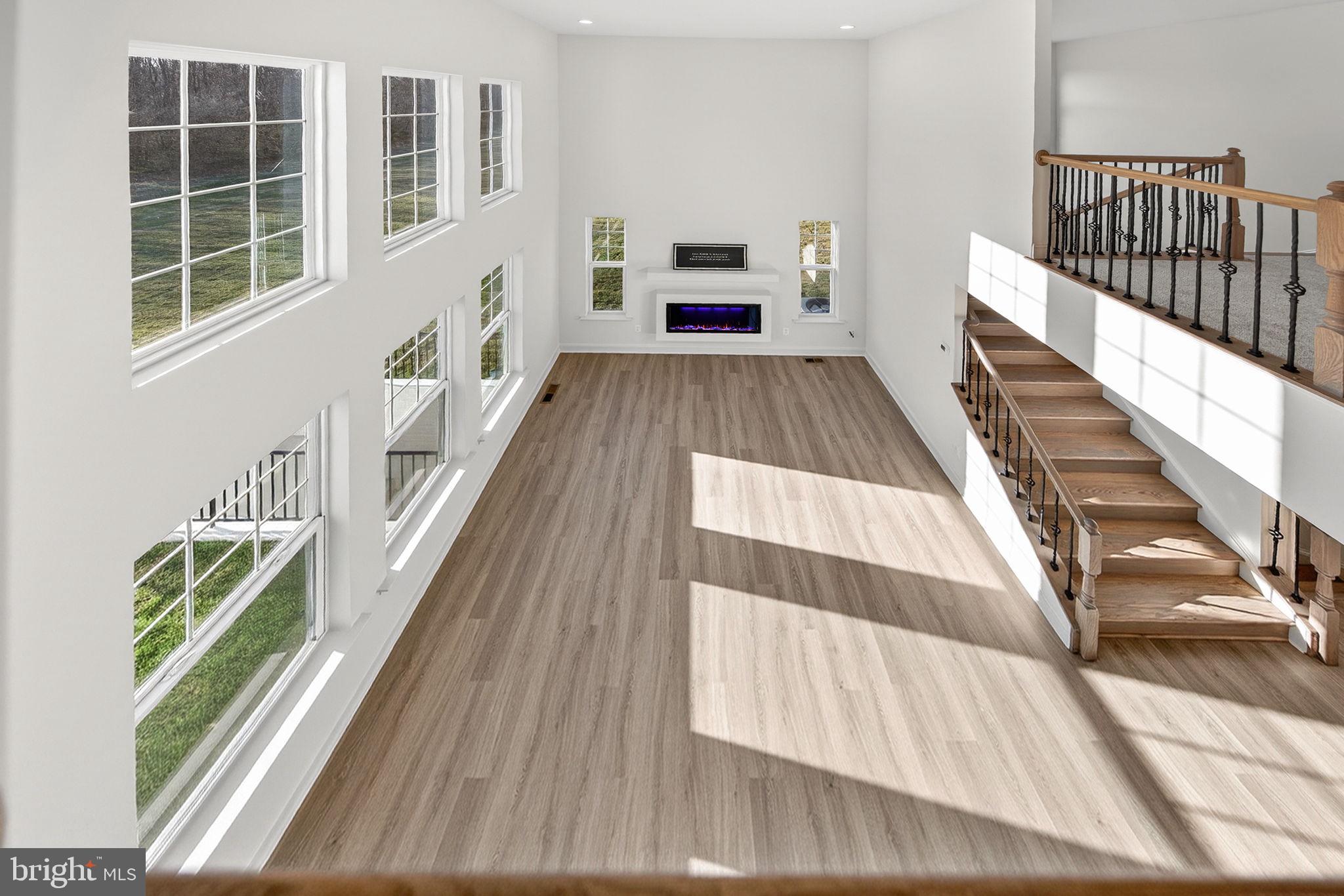 BROOKFIELD - Residential