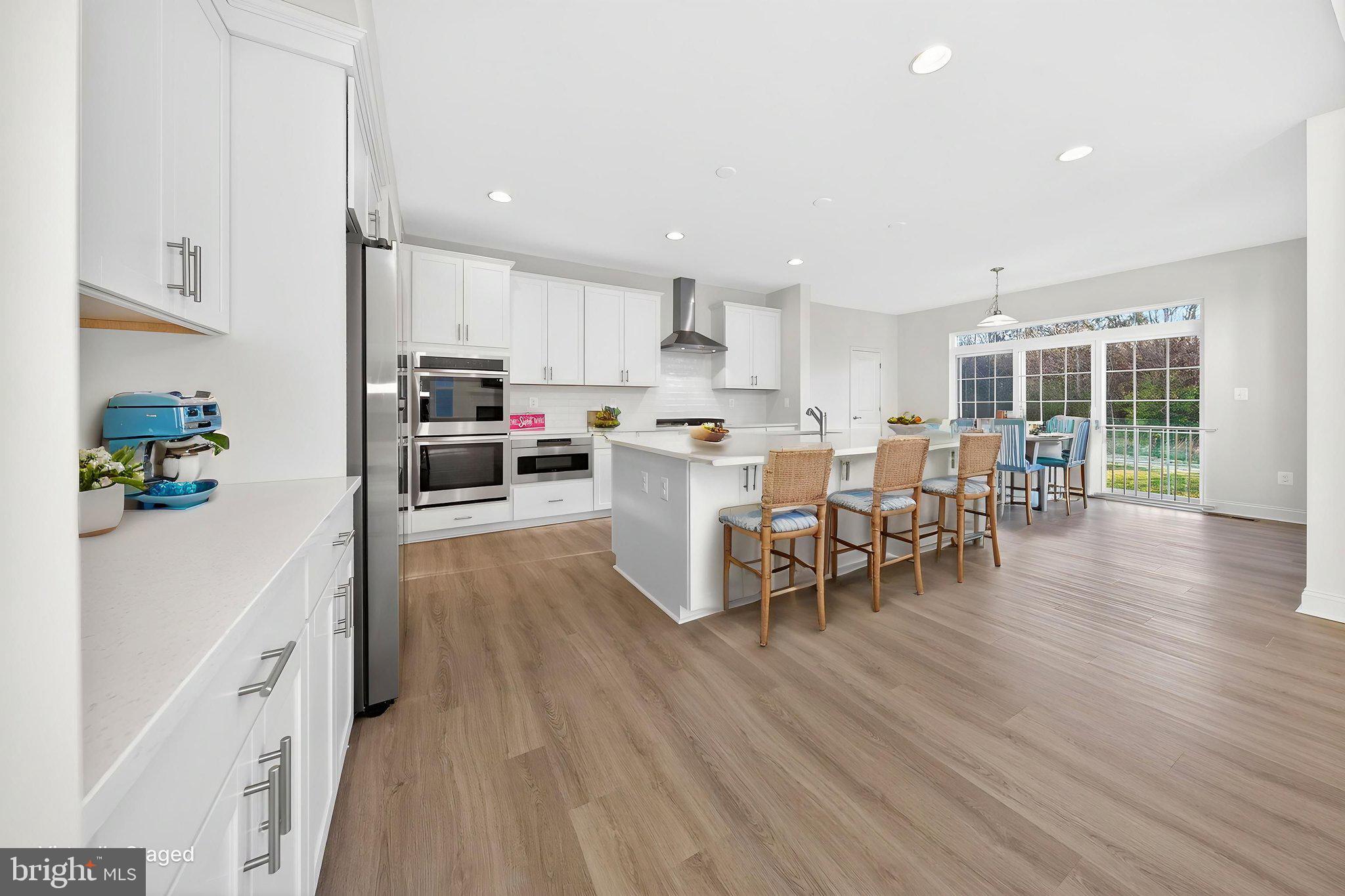 BROOKFIELD - Residential