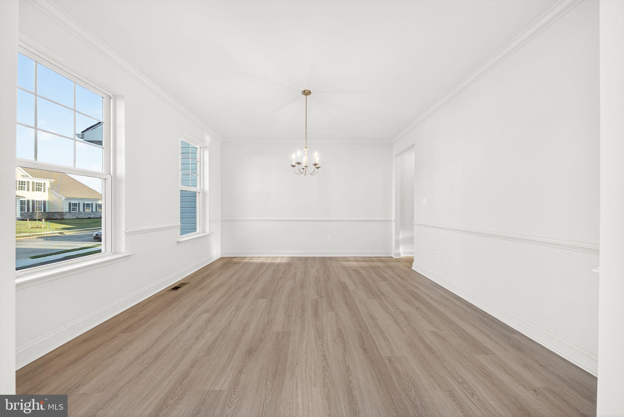 BROOKFIELD - Residential