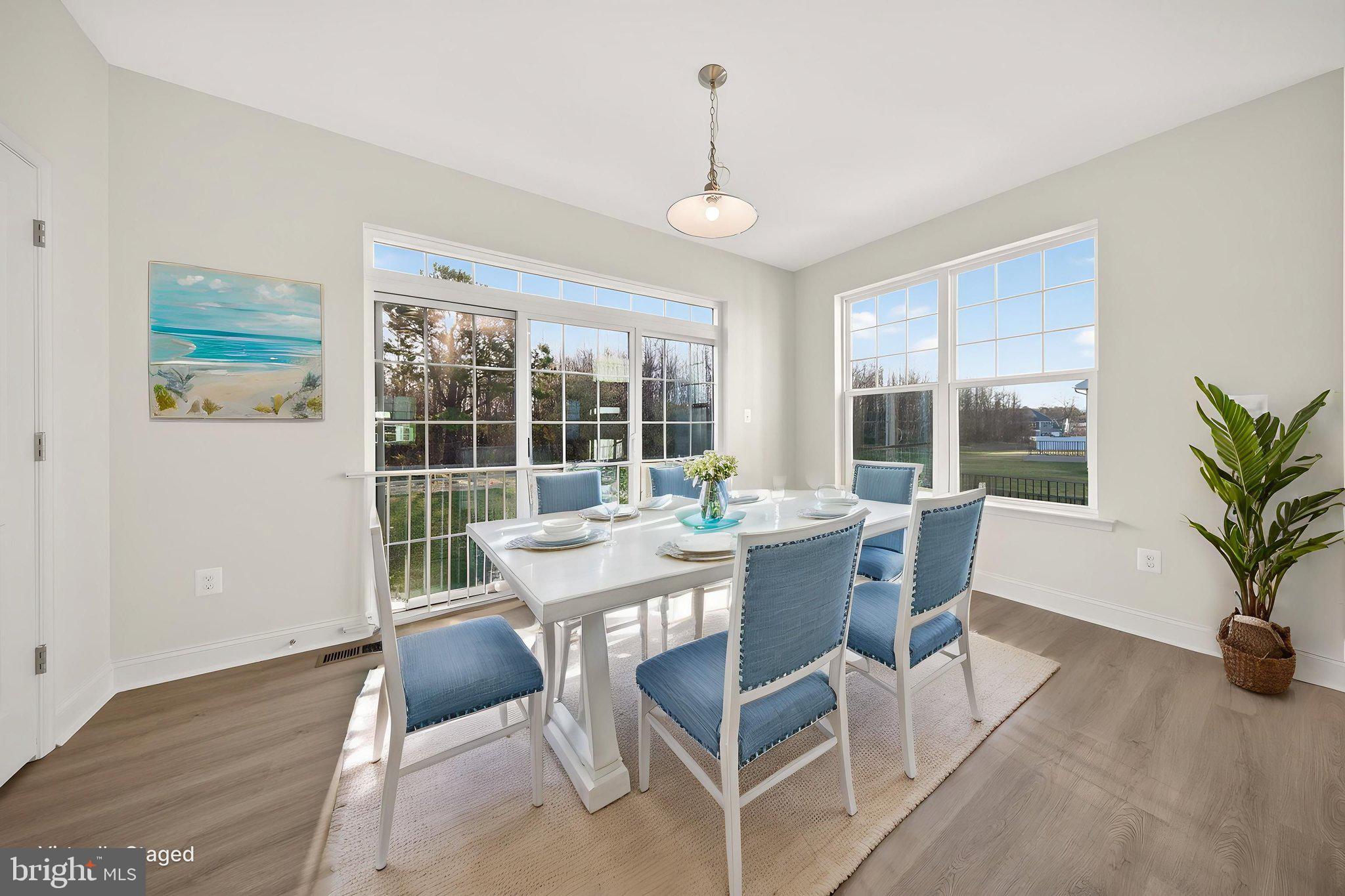 BROOKFIELD - Residential