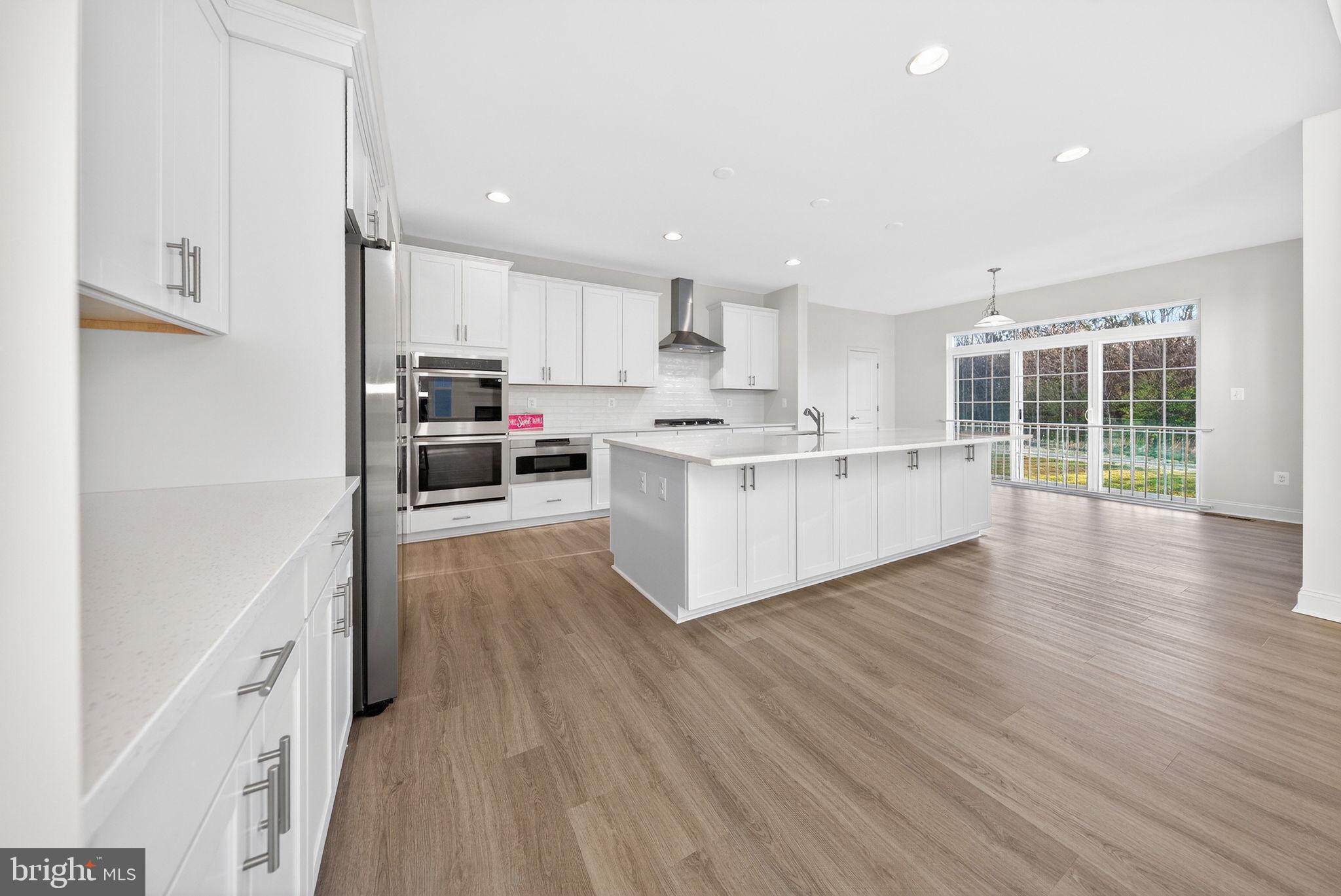 BROOKFIELD - Residential