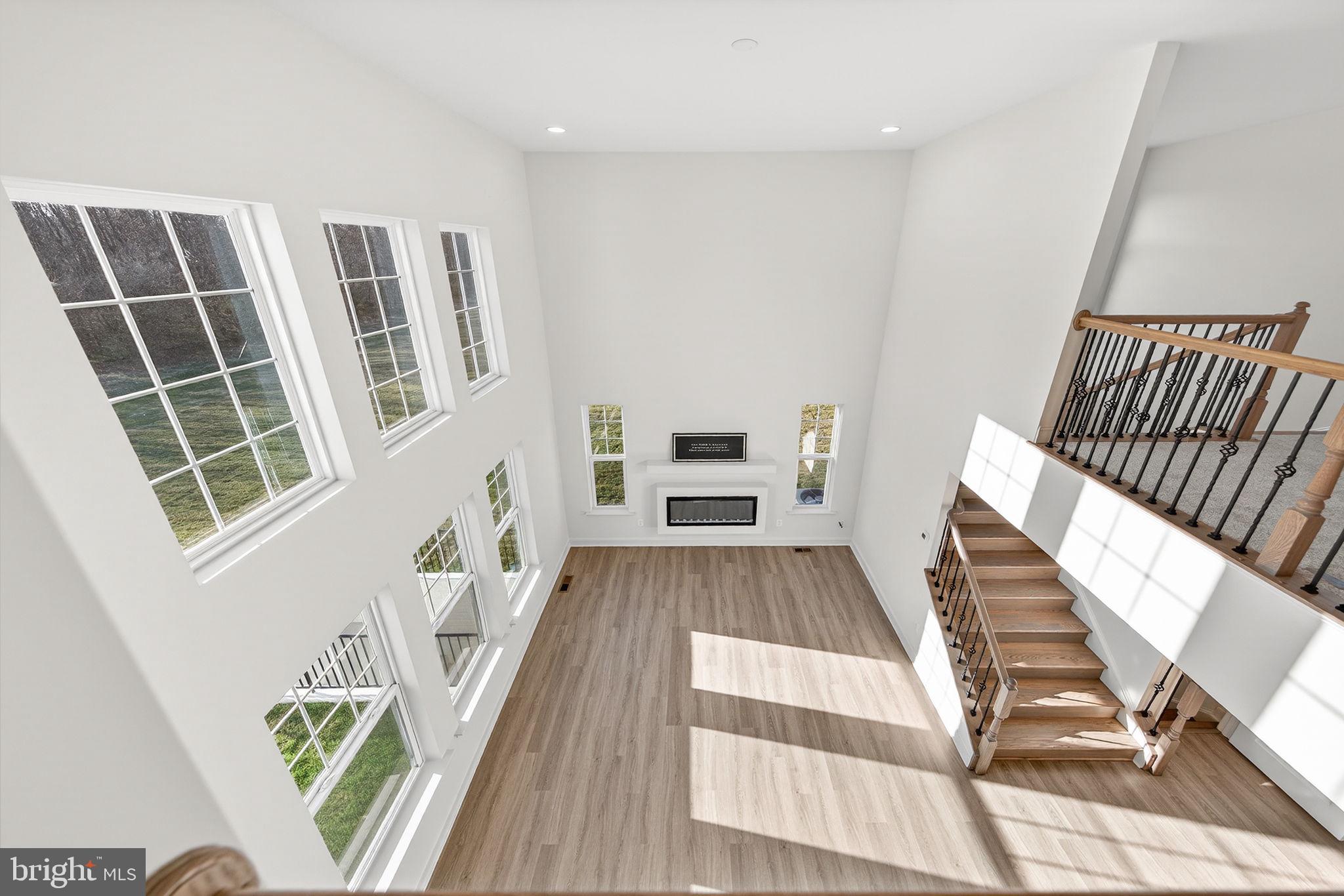 BROOKFIELD - Residential