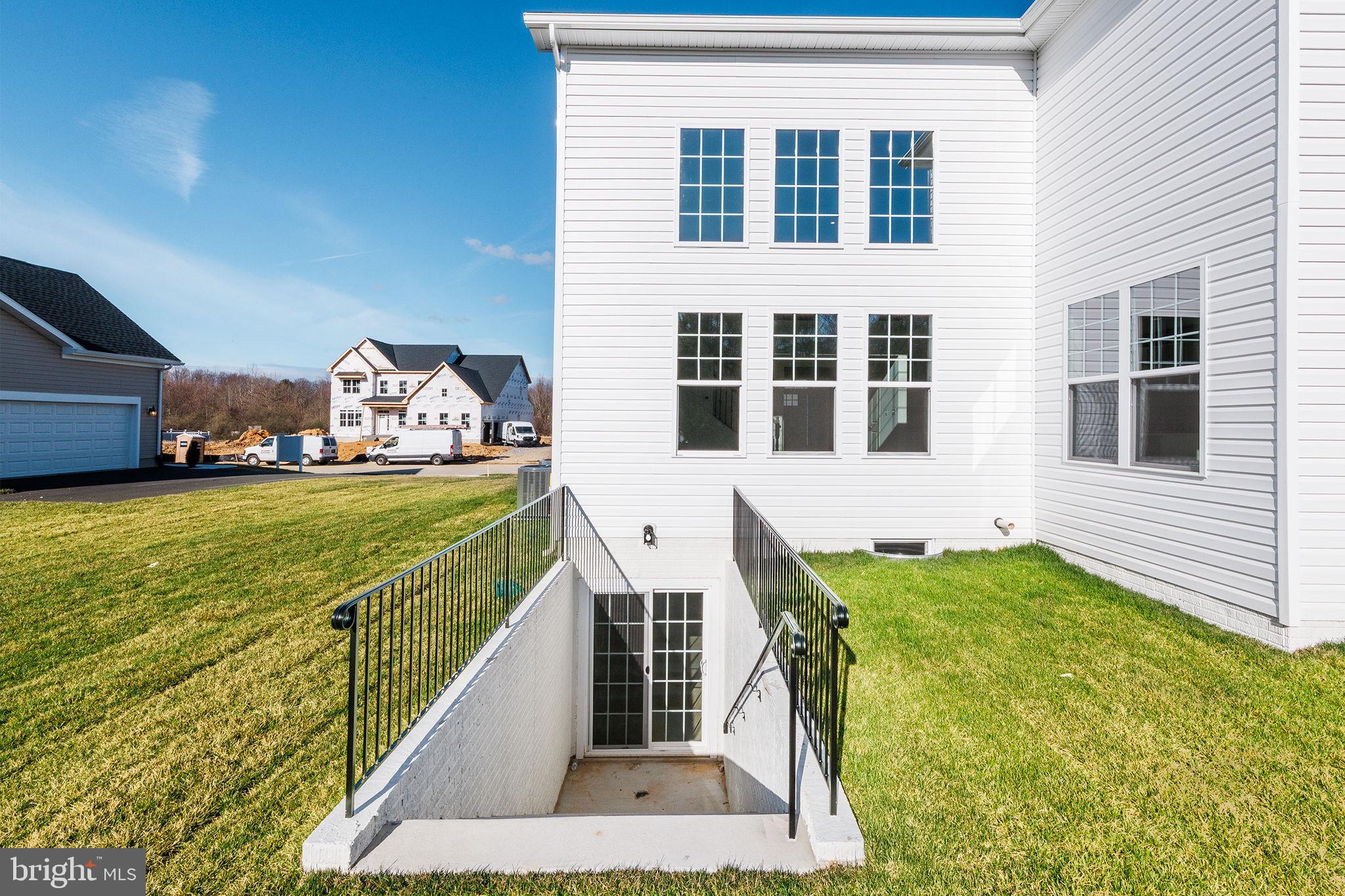 BROOKFIELD - Residential