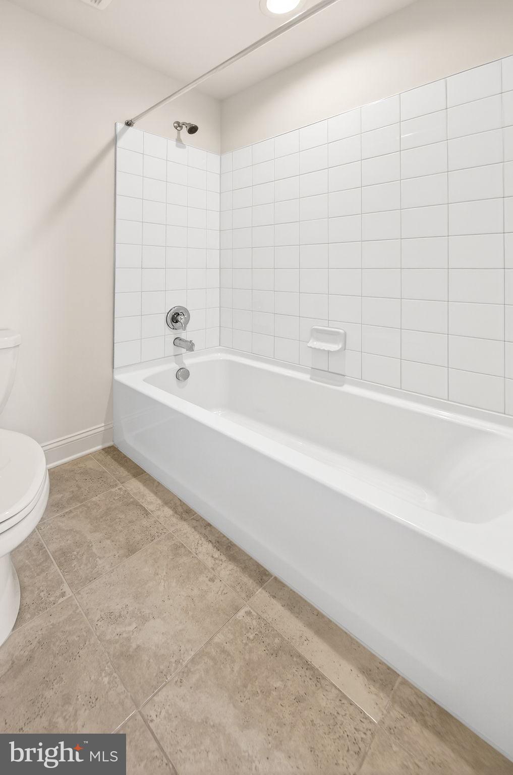 BROOKFIELD - Residential