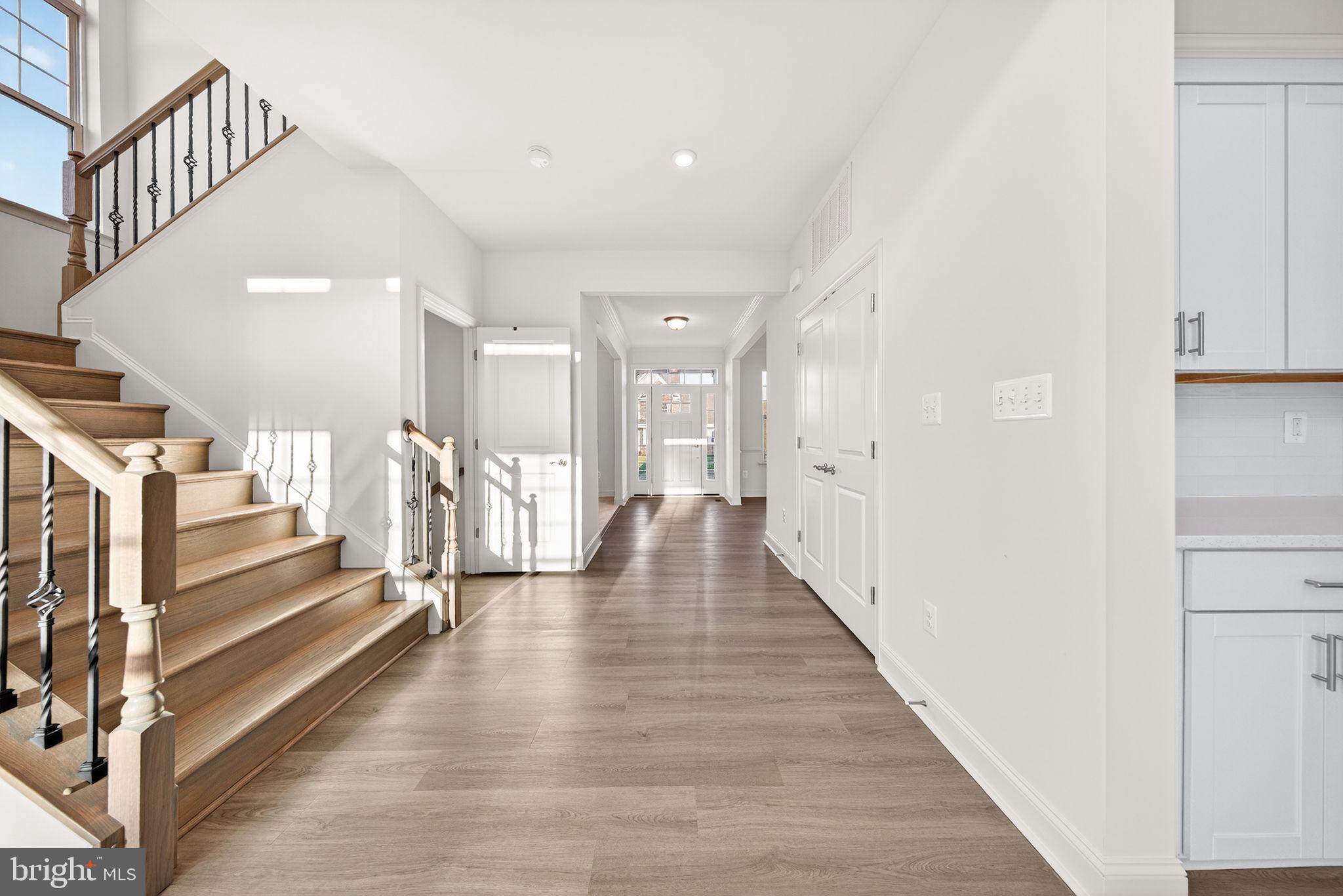 BROOKFIELD - Residential