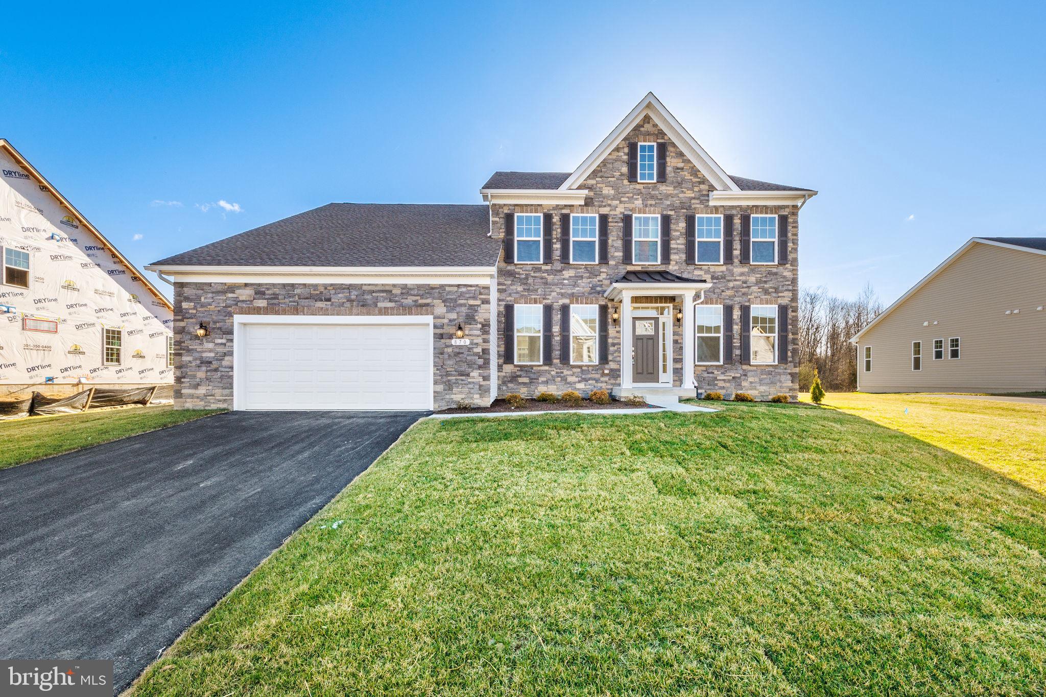 BROOKFIELD - Residential