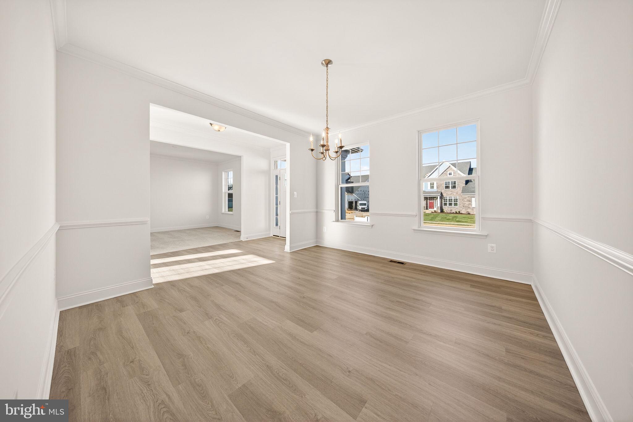 BROOKFIELD - Residential