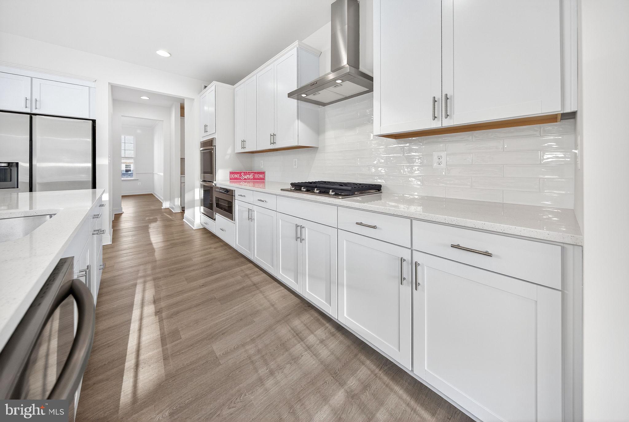 BROOKFIELD - Residential