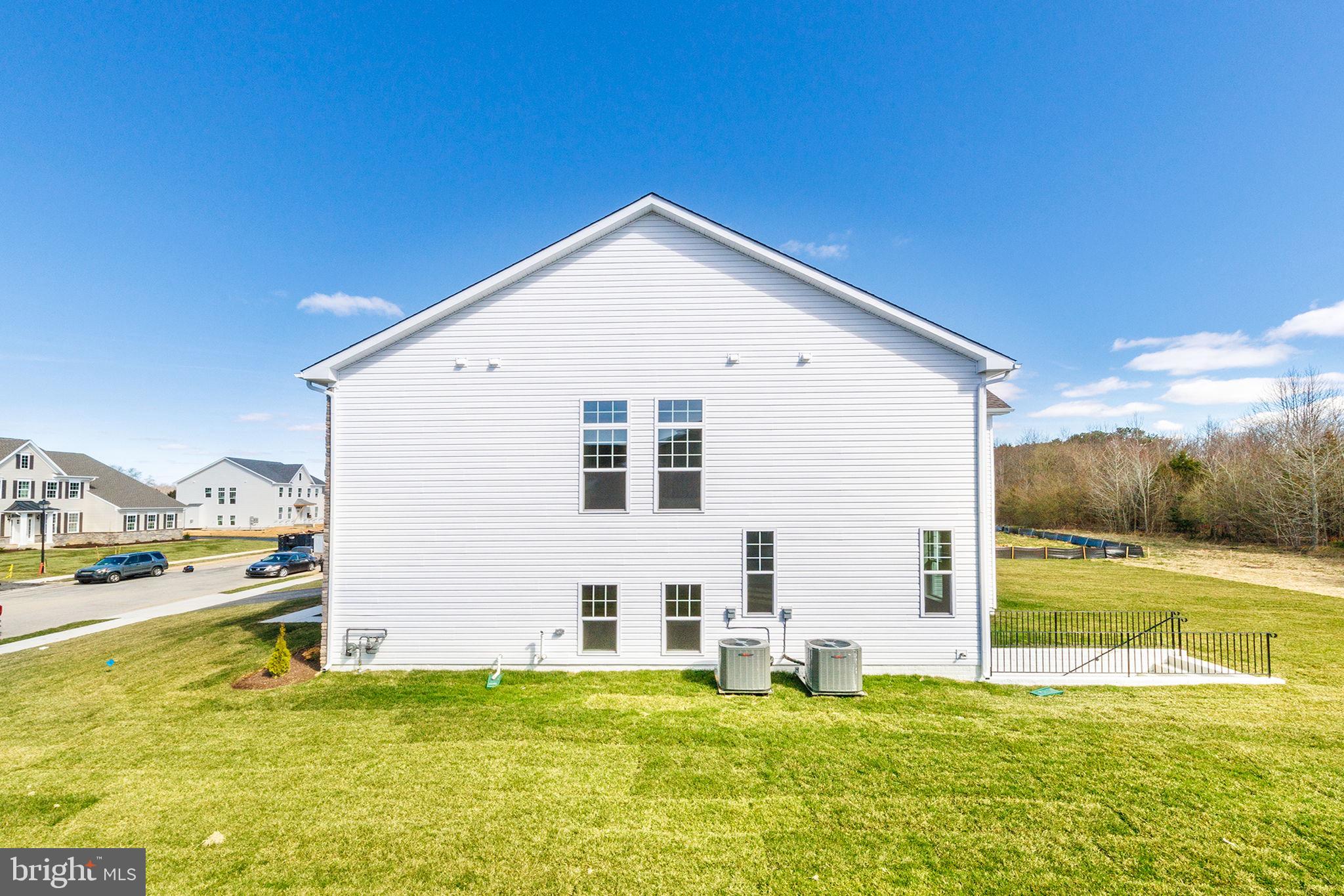 BROOKFIELD - Residential