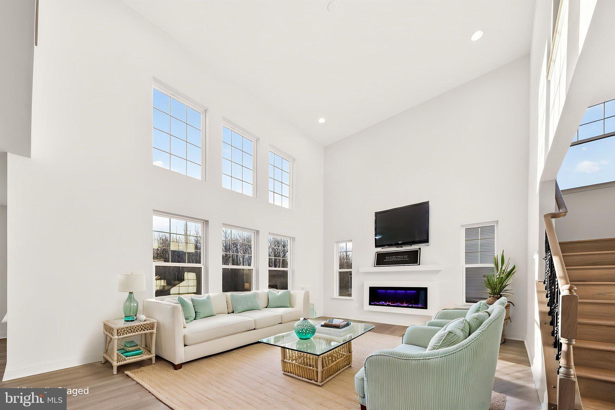 BROOKFIELD - Residential