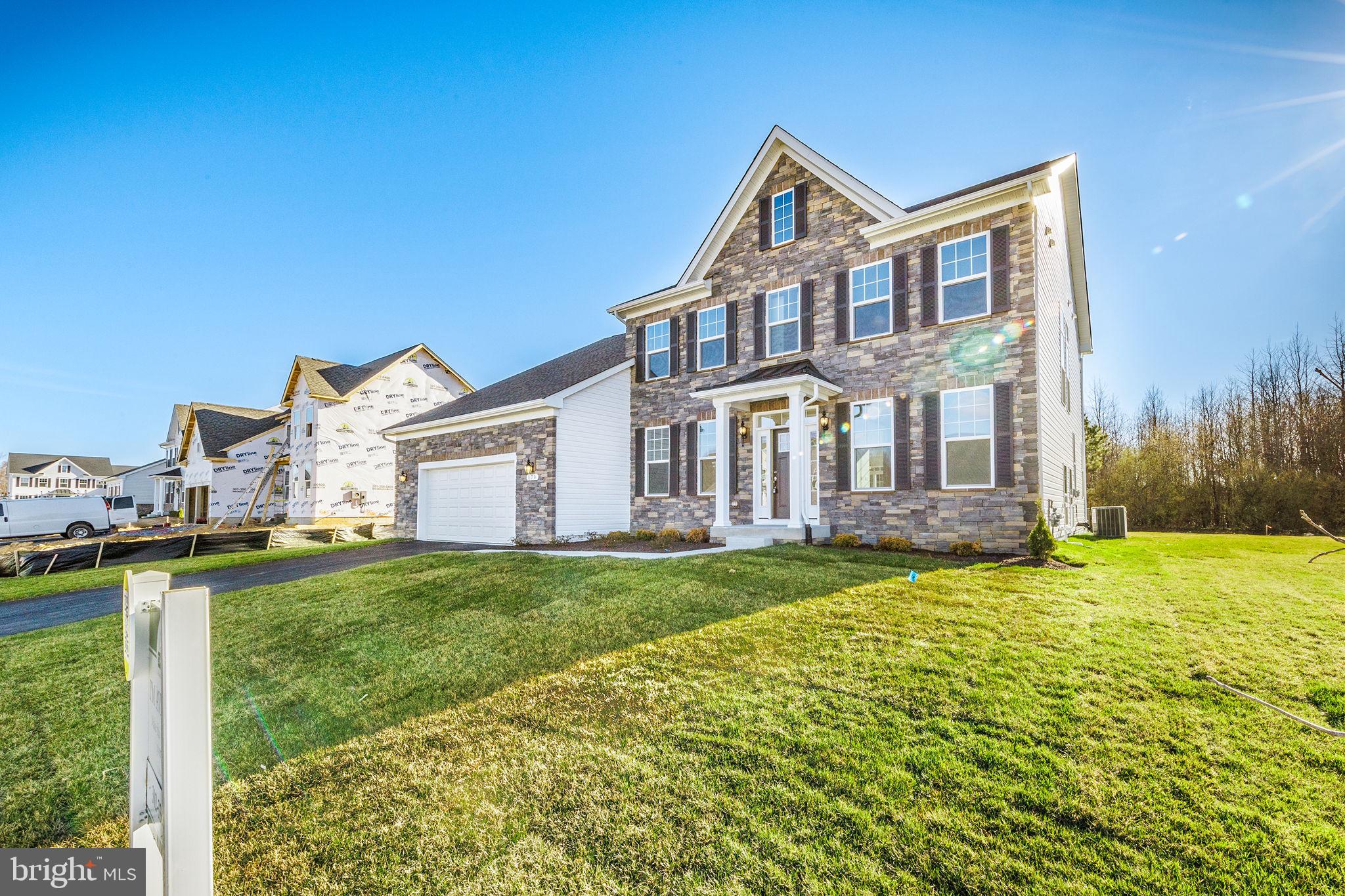 BROOKFIELD - Residential