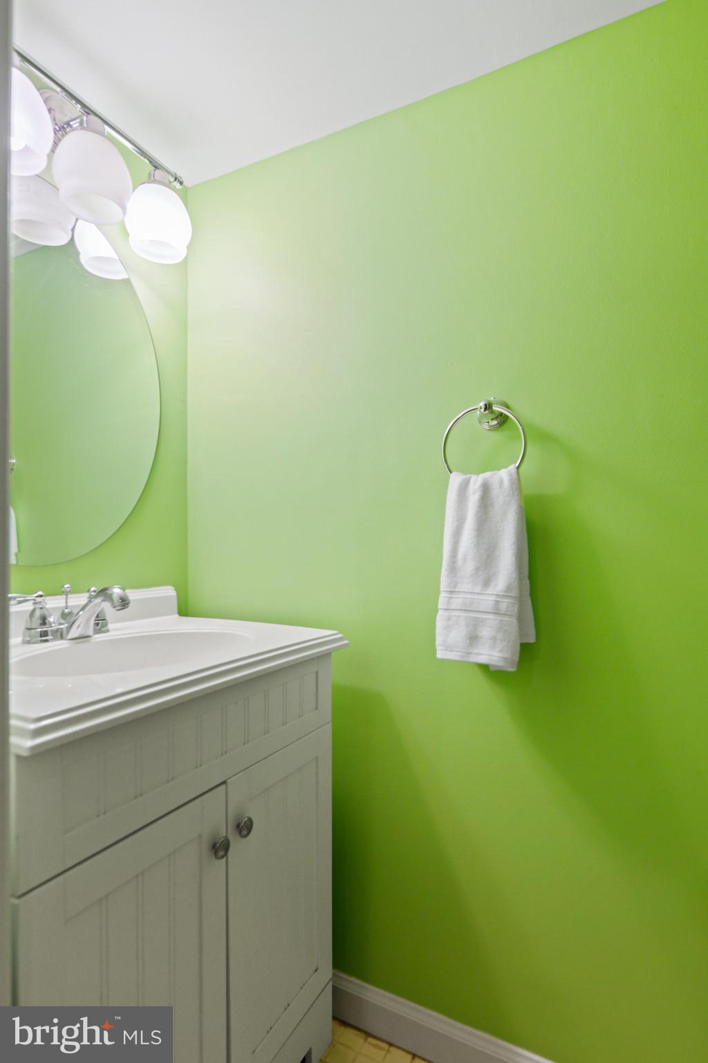 HOMELAND HISTORIC DISTRICT - Residential