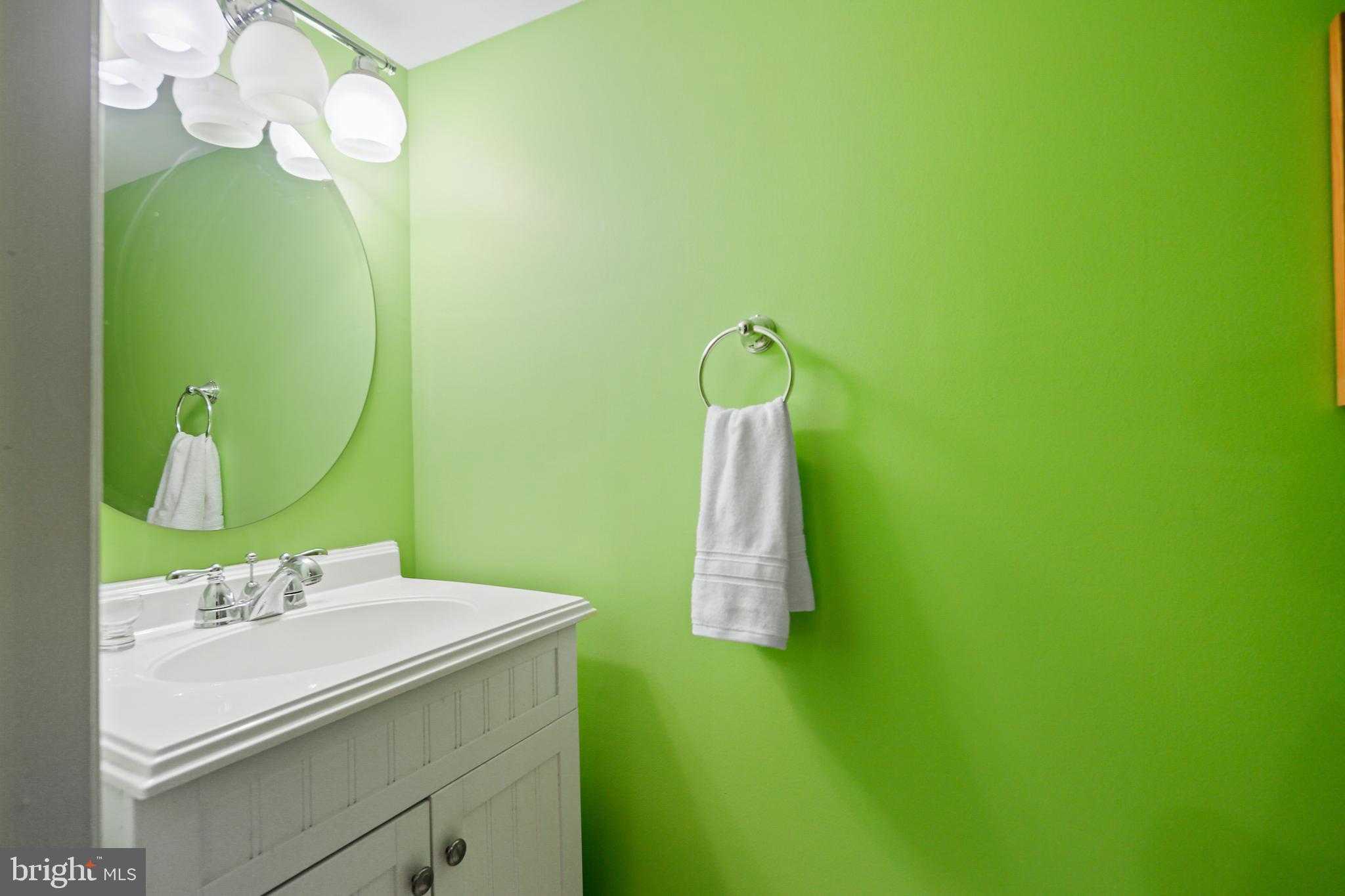 HOMELAND HISTORIC DISTRICT - Residential