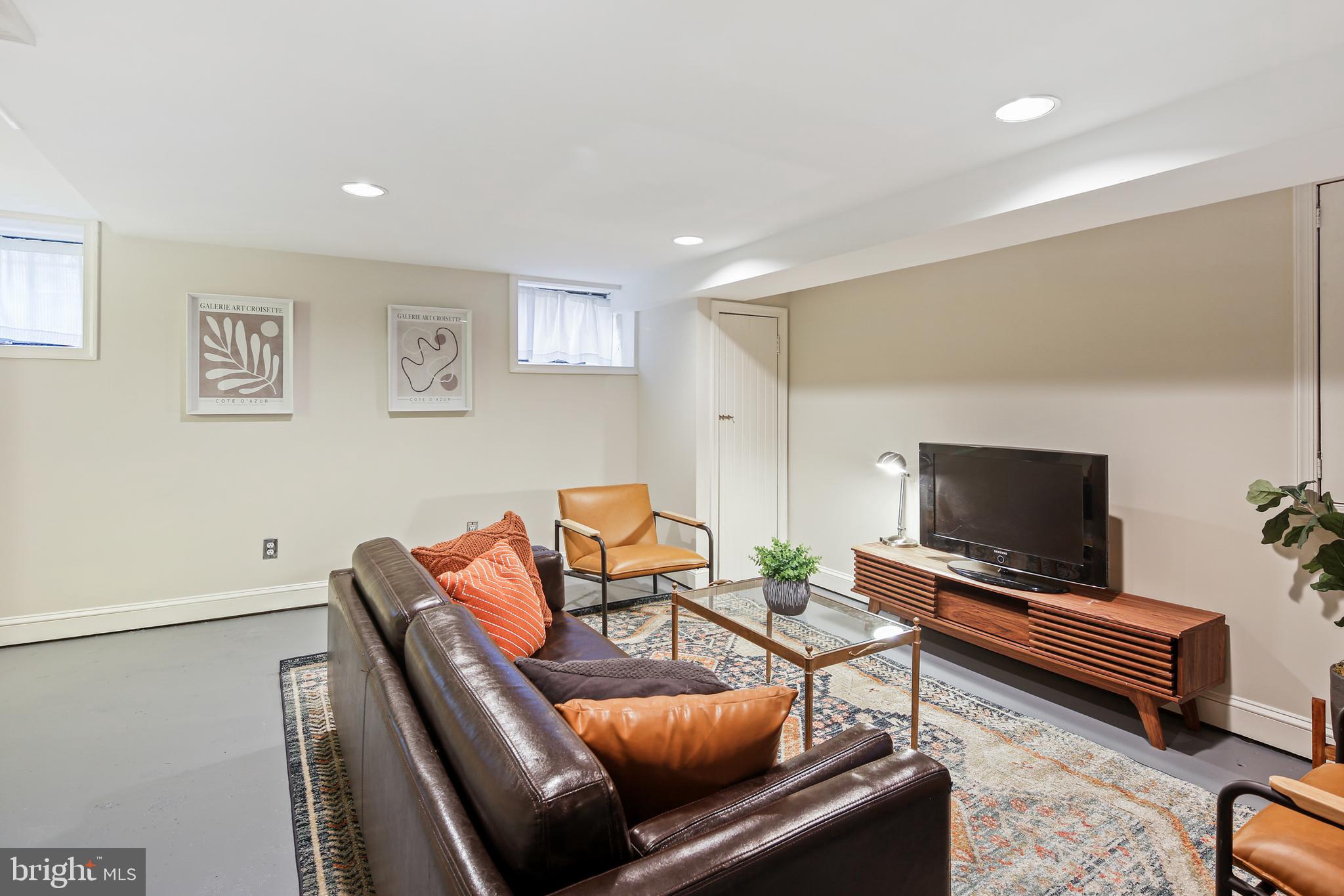 HOMELAND HISTORIC DISTRICT - Residential