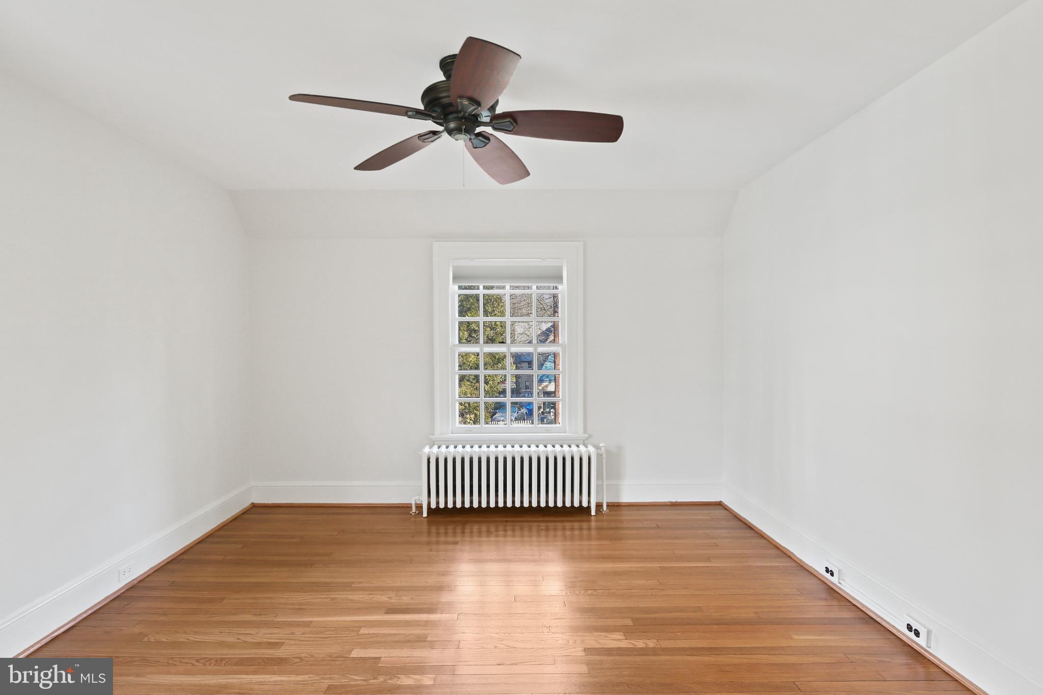 HOMELAND HISTORIC DISTRICT - Residential