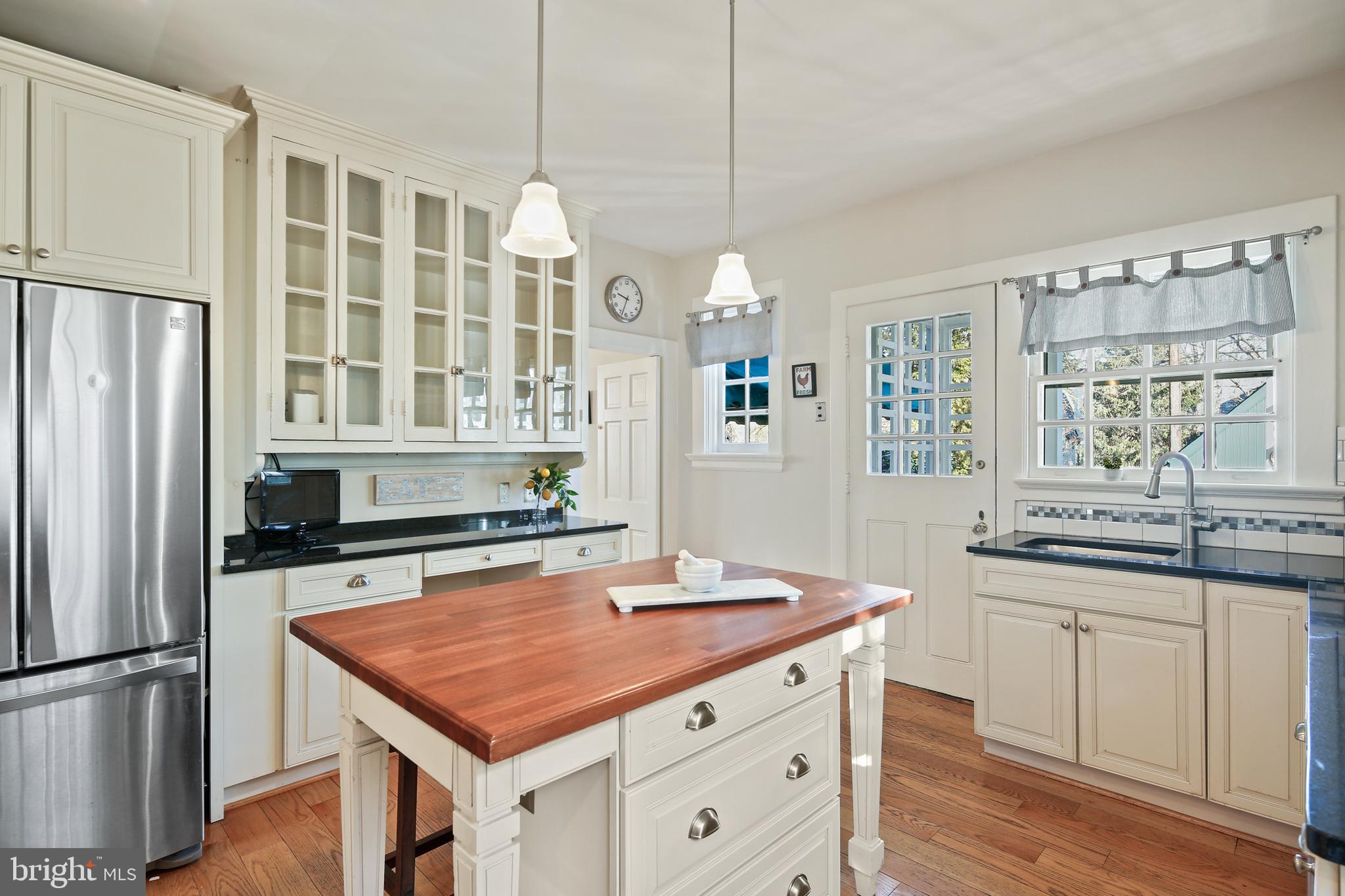 HOMELAND HISTORIC DISTRICT - Residential