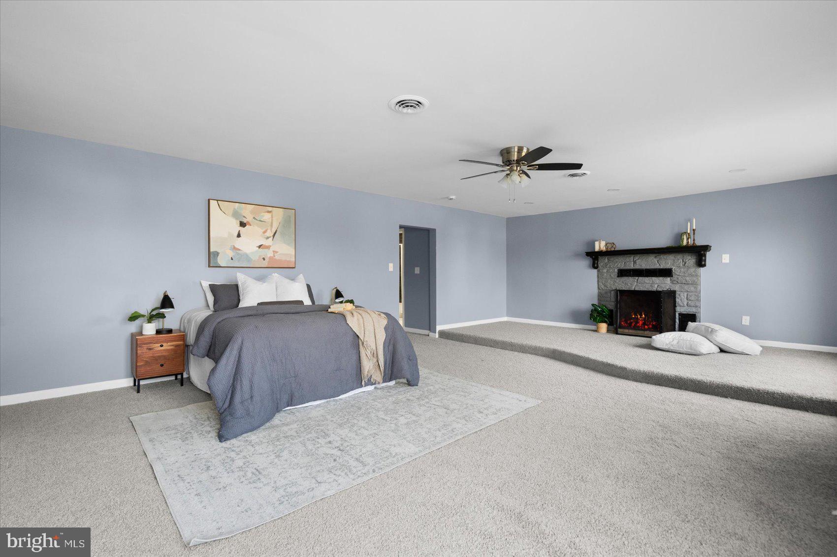 PINE RIDGE - Residential