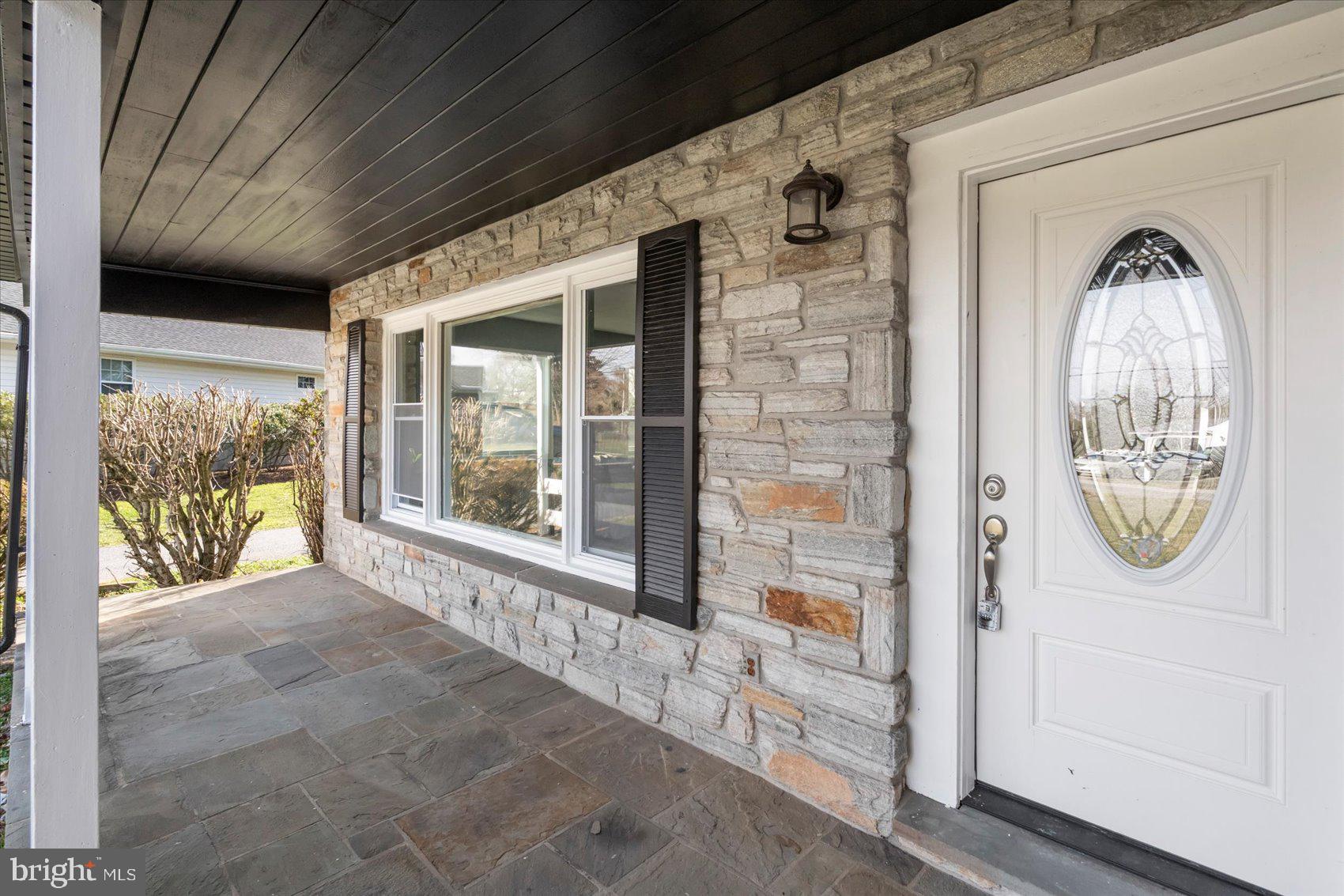 PINE RIDGE - Residential