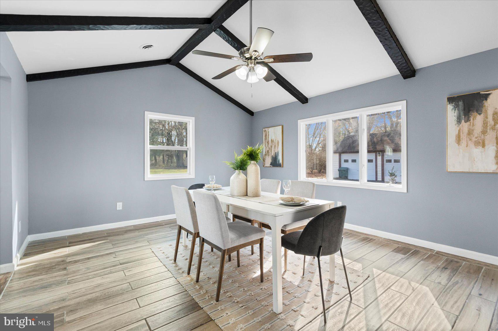 PINE RIDGE - Residential