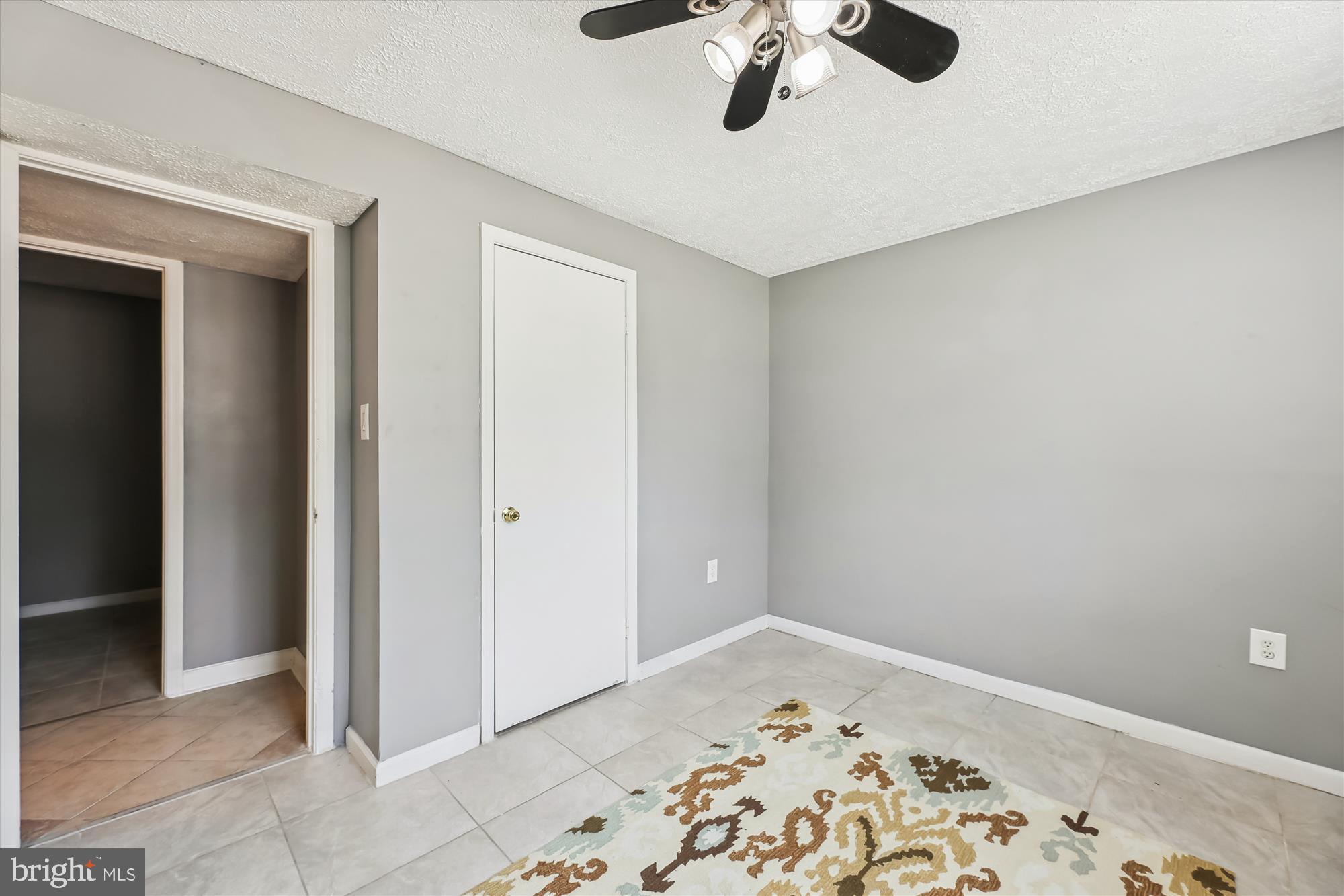 LINCOLN - Residential