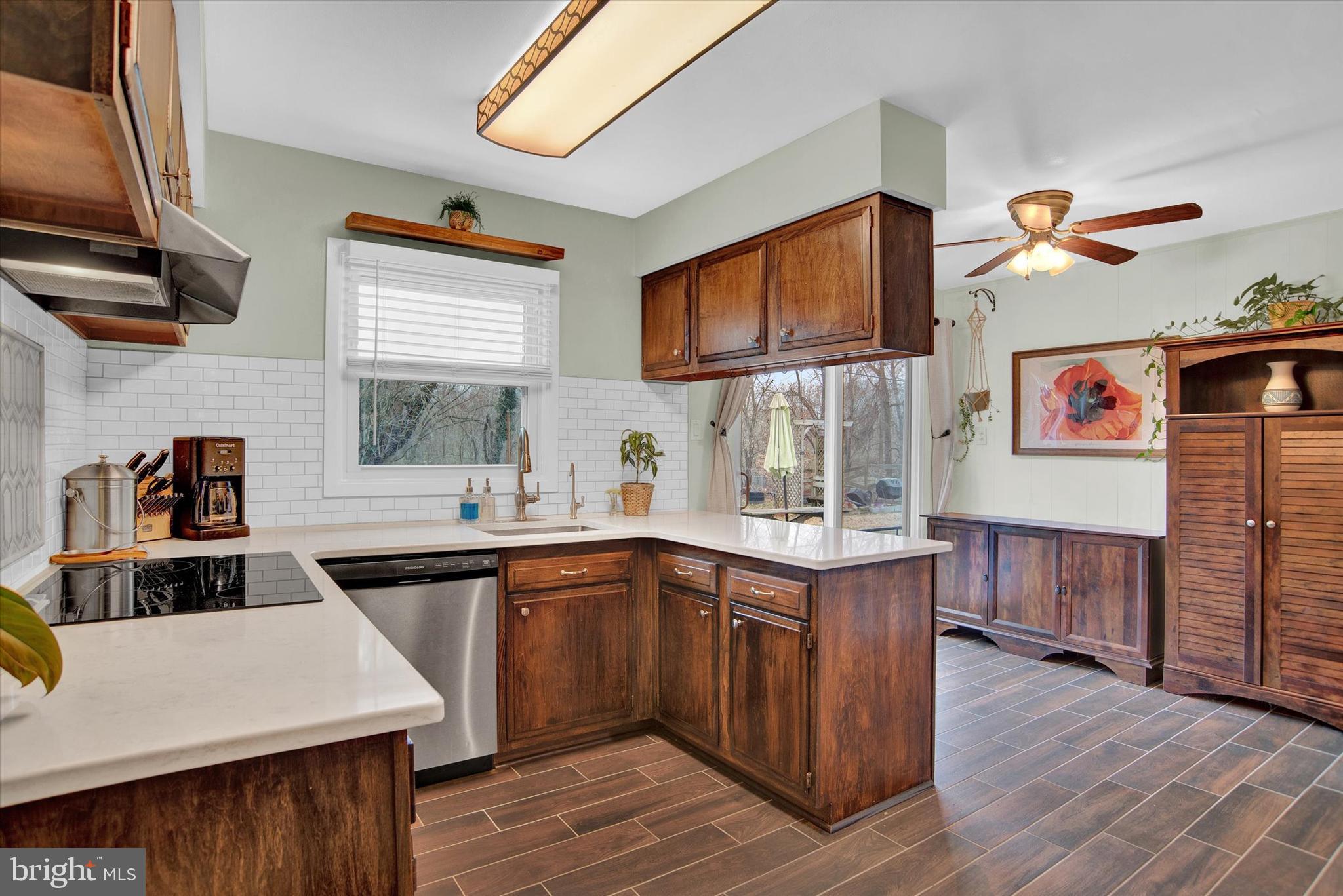 POINTER RIDGE AT BELAIR - Residential