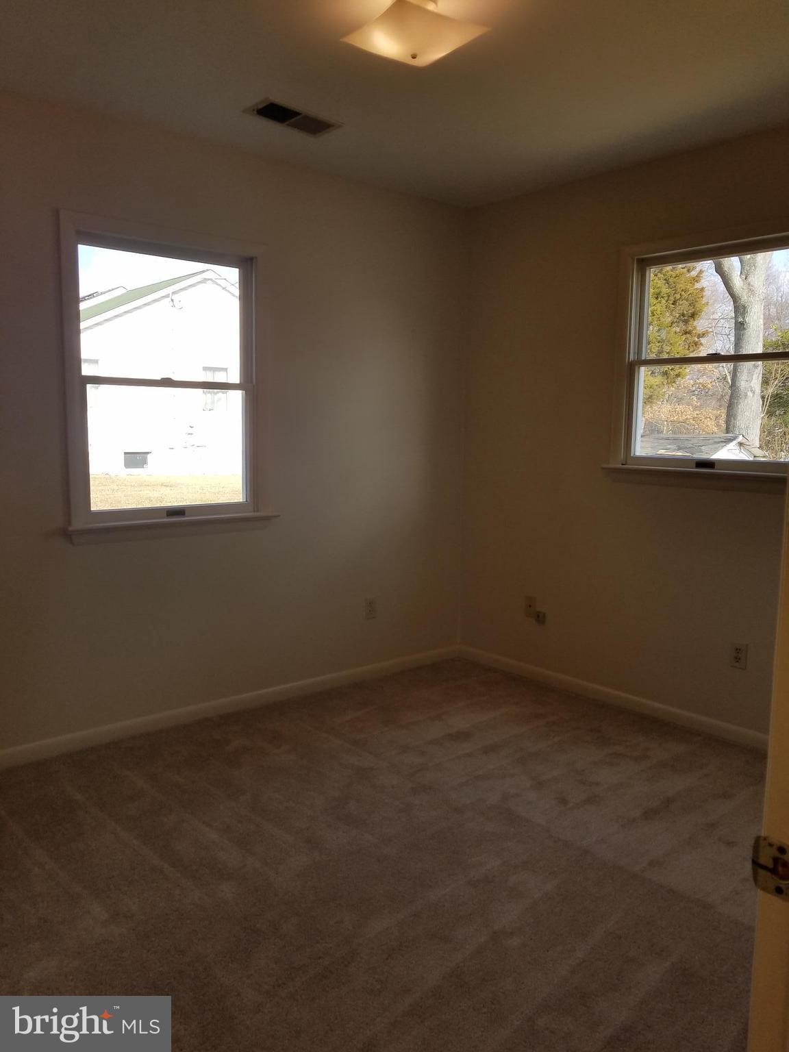 NORTH RIDGE - Residential Lease