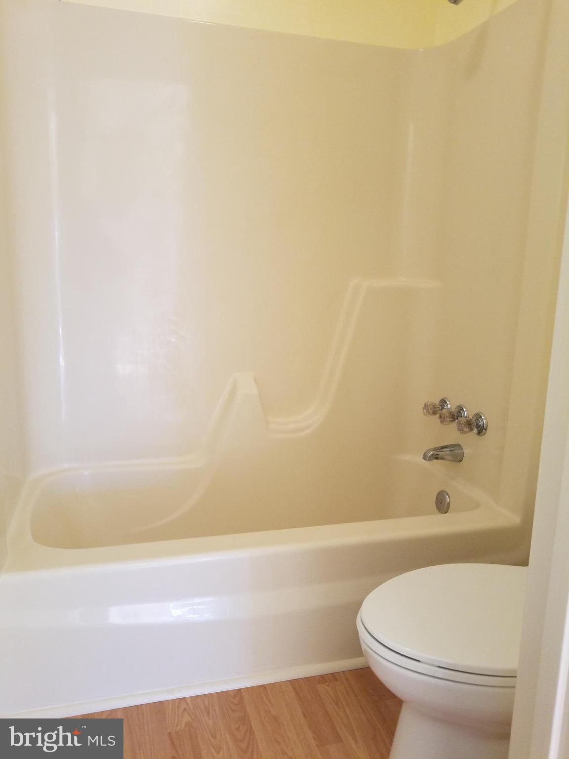 NORTH RIDGE - Residential Lease