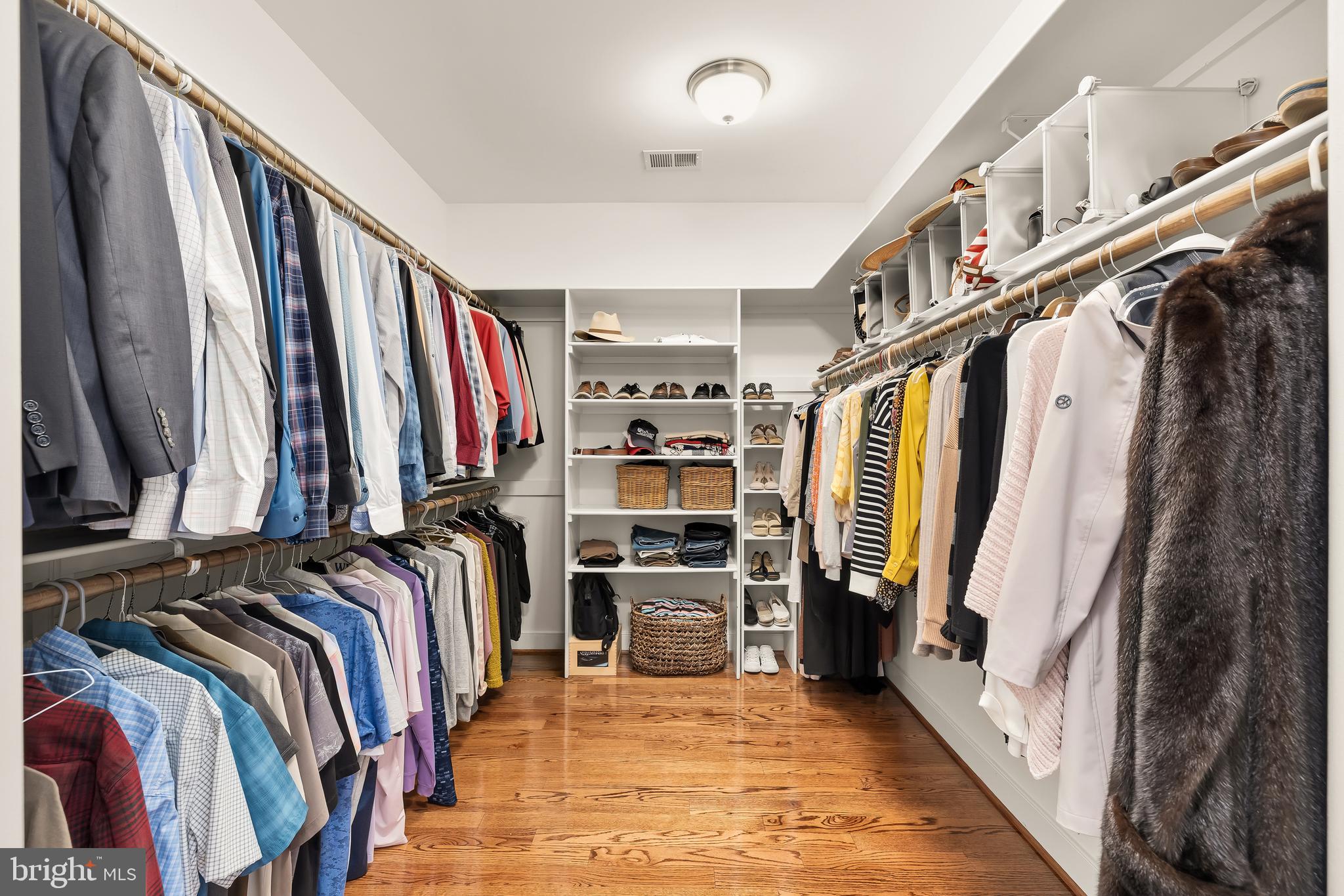 PARKWOOD - Residential