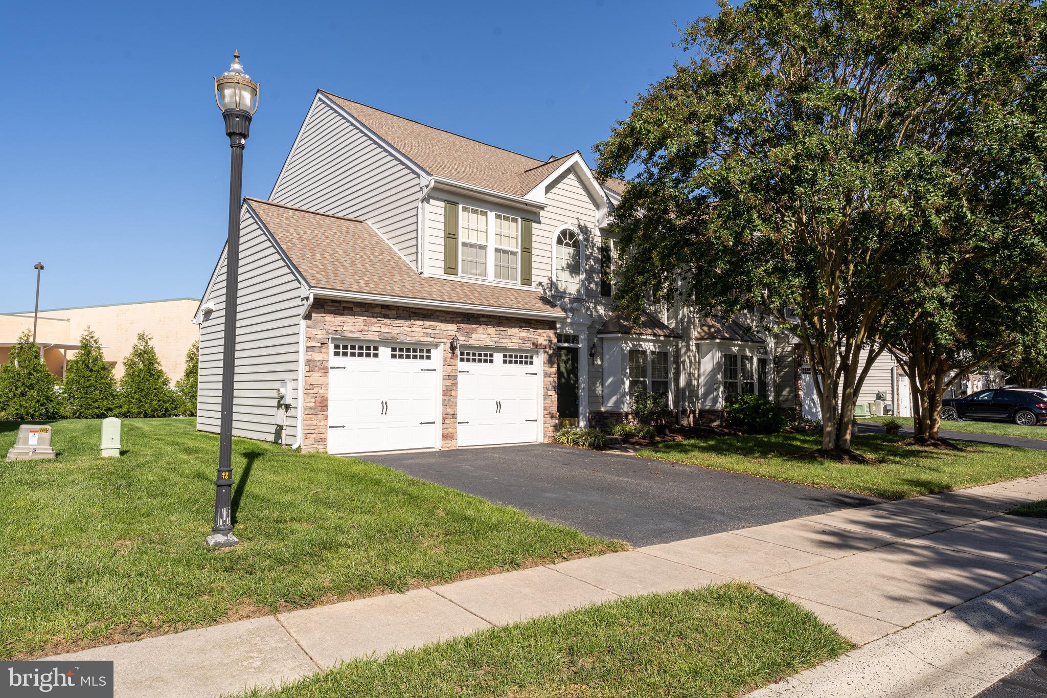 21 THORNBERRY ROAD