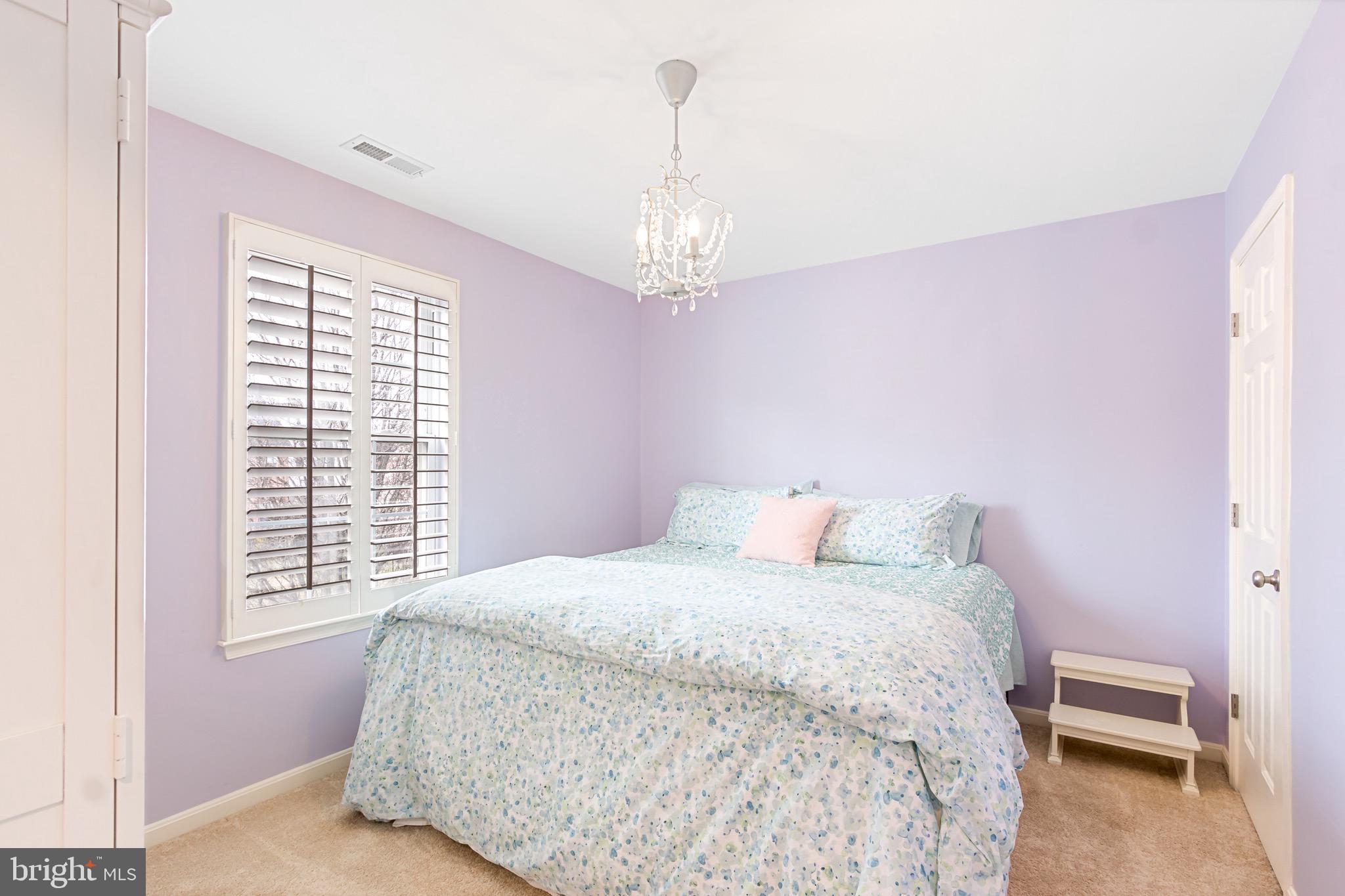 WHITE MARSH - Residential