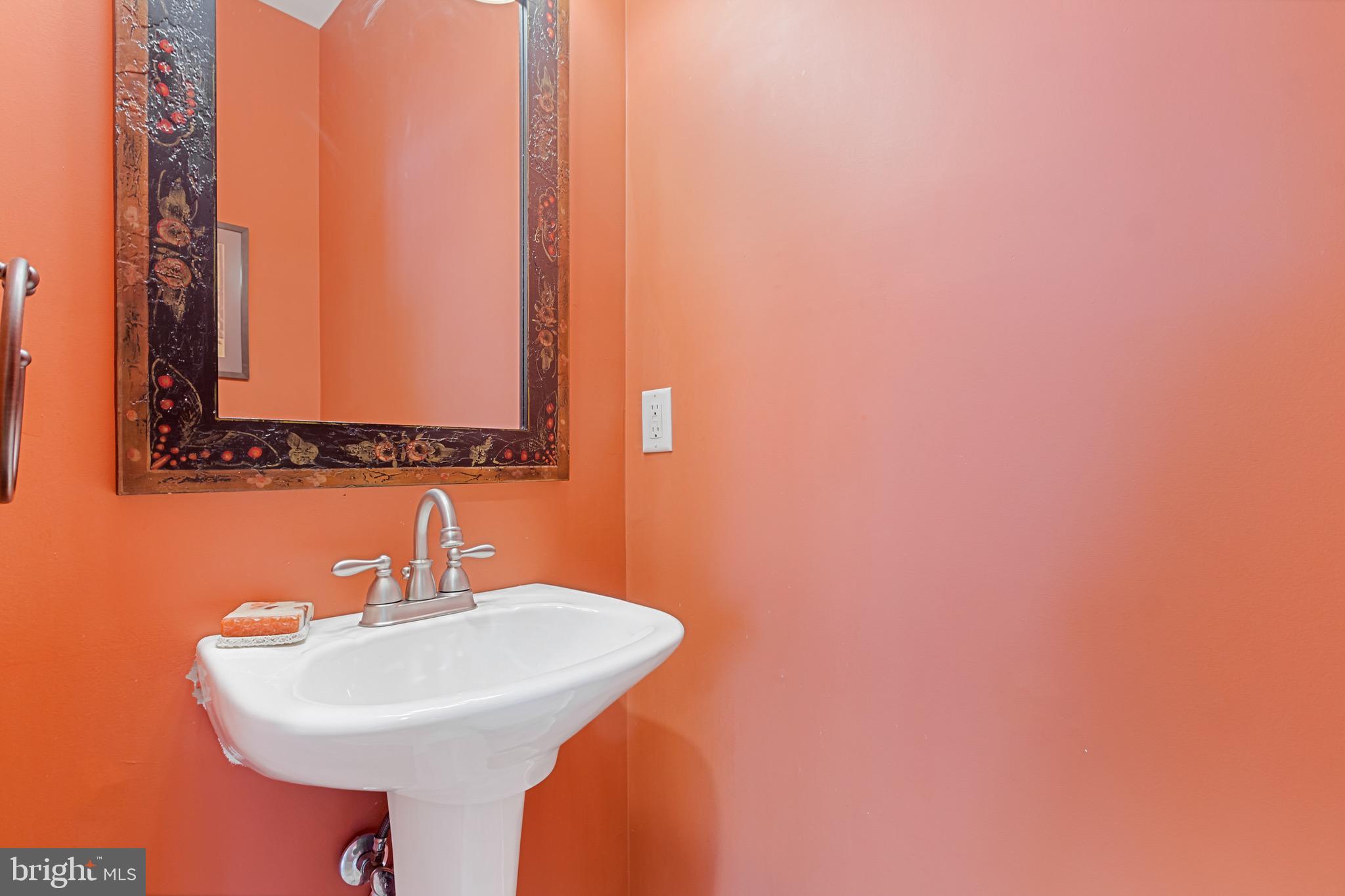 WHITE MARSH - Residential