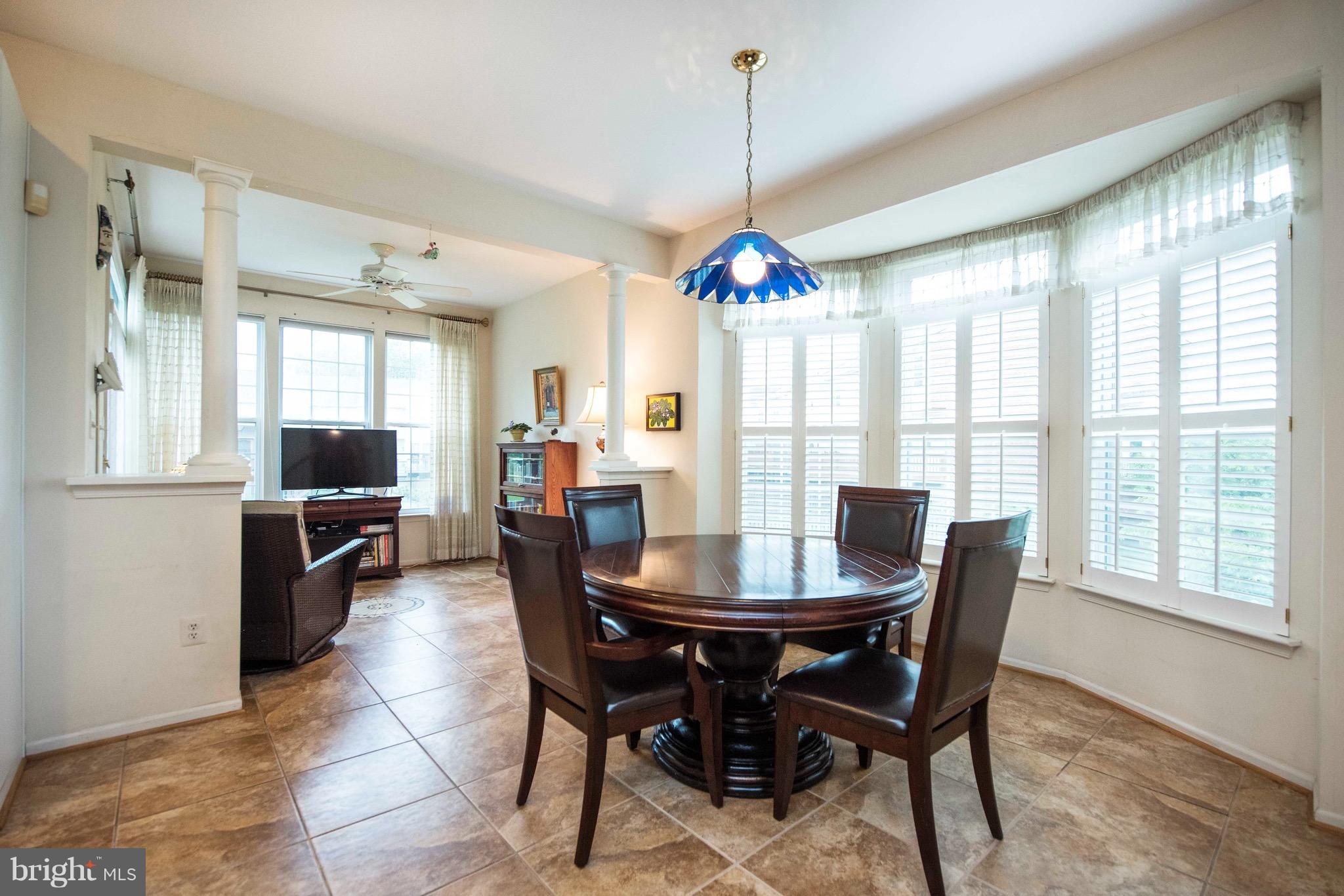 SOUTH RIVER COLONY - Residential