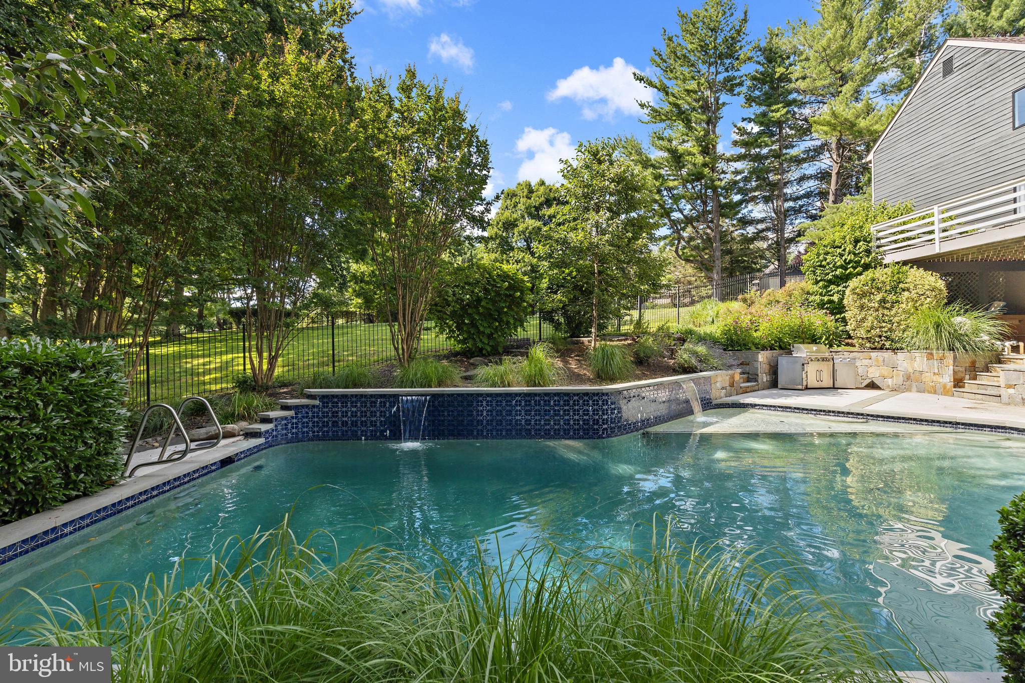 THE CLEARINGS - Residential