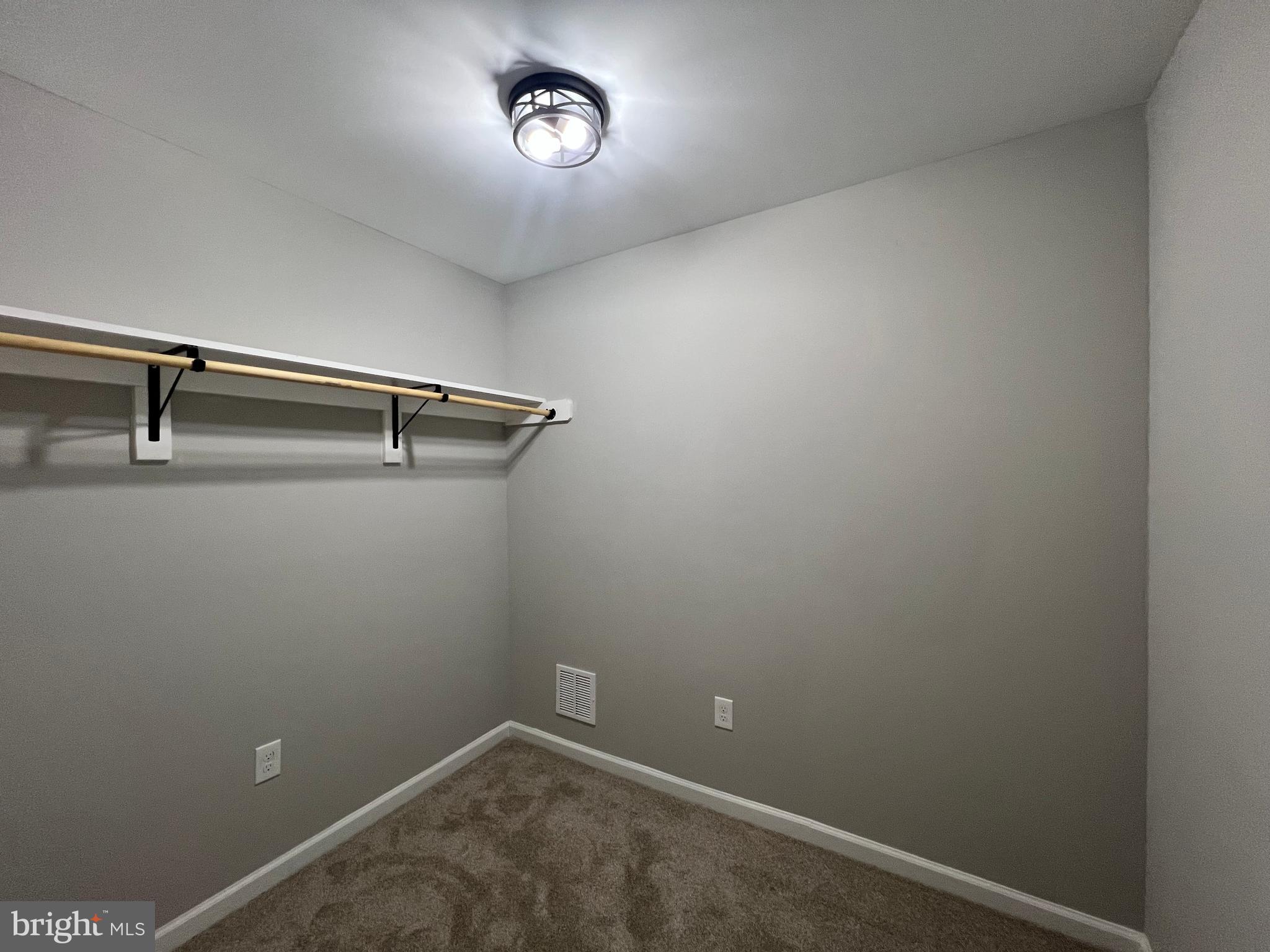 CARROLLTON RIDGE - Residential